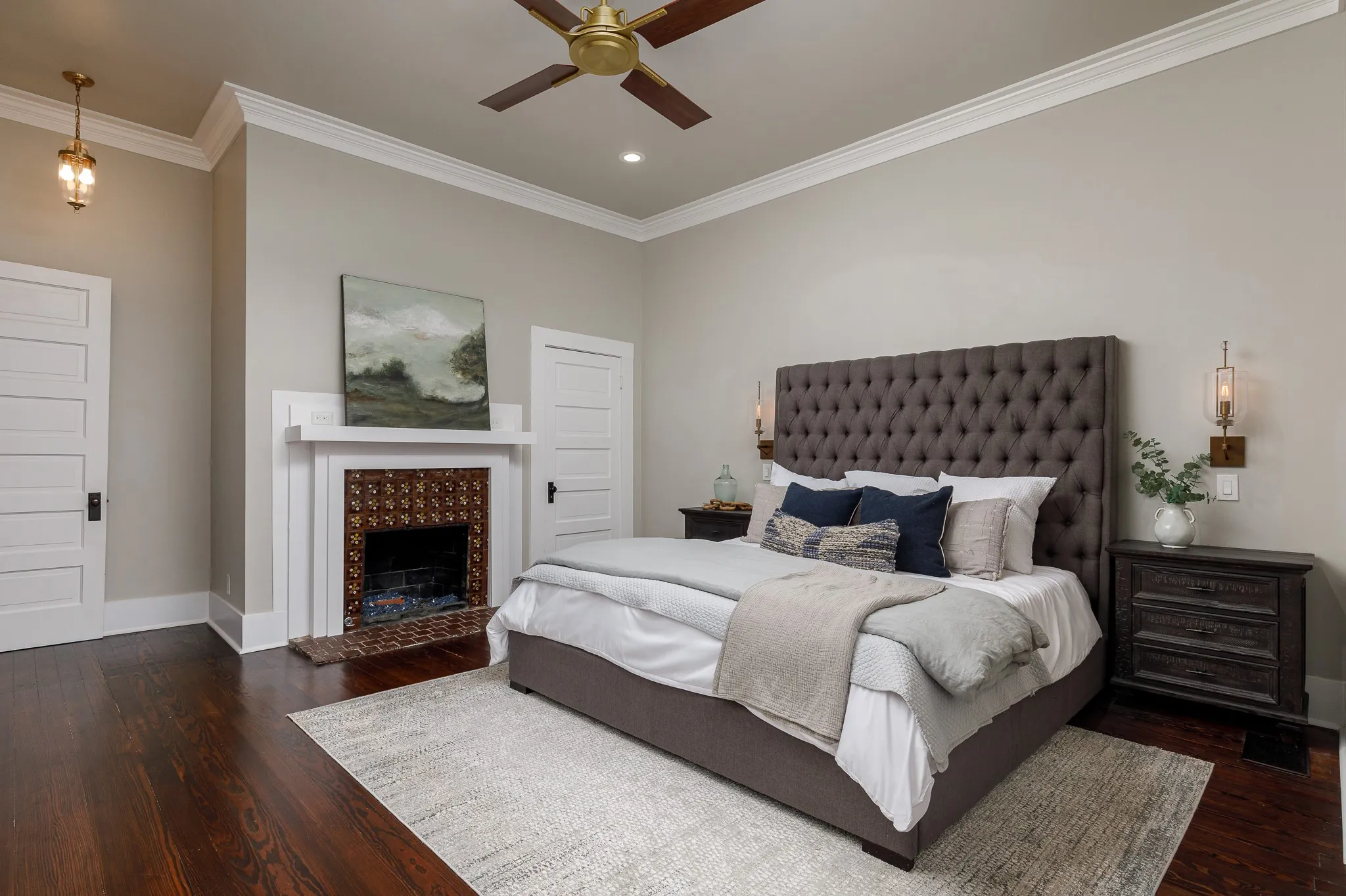 Single Family Residence For Sale in Collin County , 611 N Church Street, Mc Kinney, Texas 75069, 5 Bedroom, 5 Bathroom, 2 Garage spaces, 4,430 Sqft, built in 1910, mls#21369149, Real Estate Agent in Mc Kinney, Homes For Sale in Collin county, Homes For Sale in Mc Kinney, Realtor in Mc Kinney Texas, Real Estate Brokerage Independent Realty Texas, Luminita Cordes Realtor