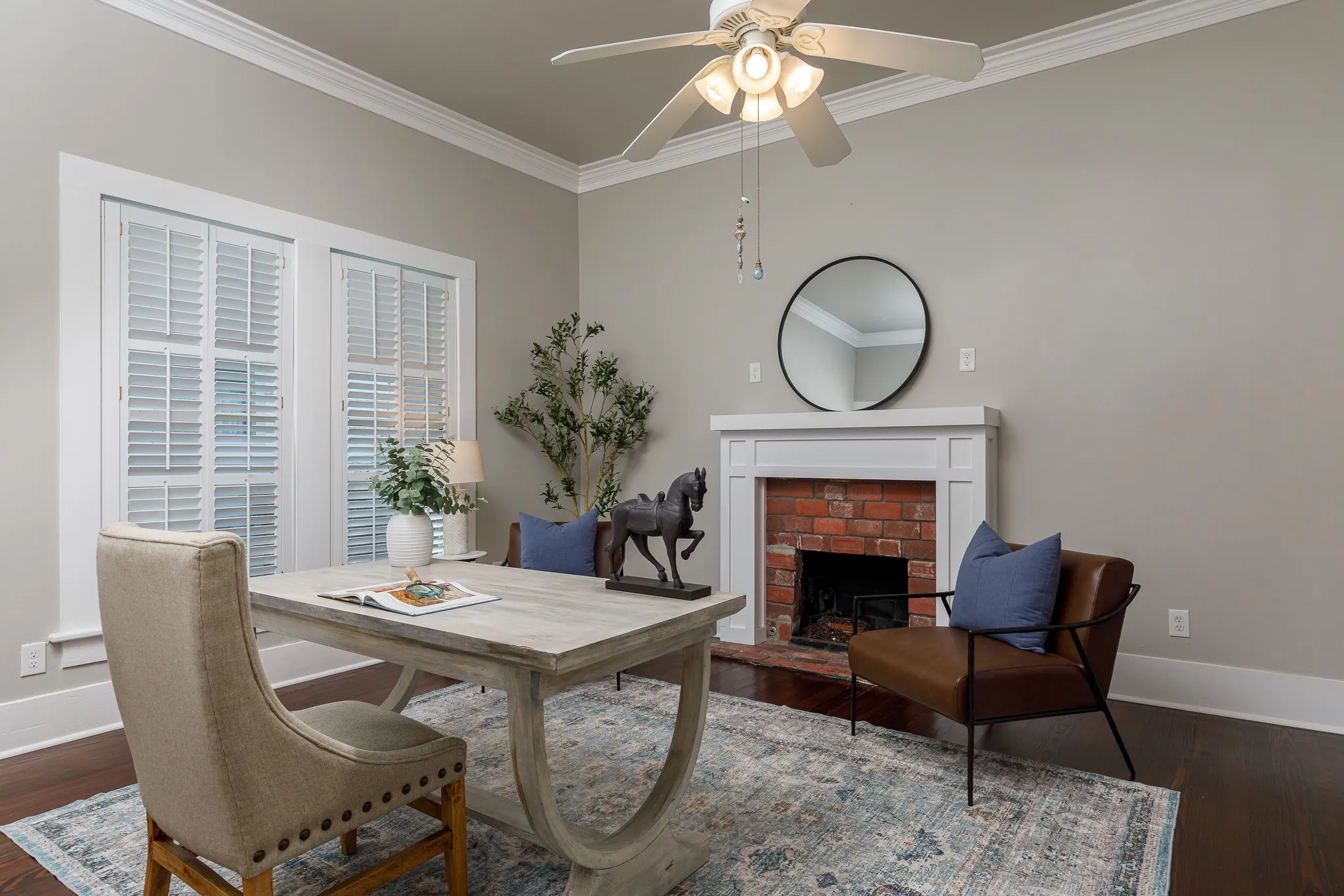 Single Family Residence For Sale in Collin County , 611 N Church Street, Mc Kinney, Texas 75069, 5 Bedroom, 5 Bathroom, 2 Garage spaces, 4,430 Sqft, built in 1910, mls#21369149, Real Estate Agent in Mc Kinney, Homes For Sale in Collin county, Homes For Sale in Mc Kinney, Realtor in Mc Kinney Texas, Real Estate Brokerage Independent Realty Texas, Luminita Cordes Realtor