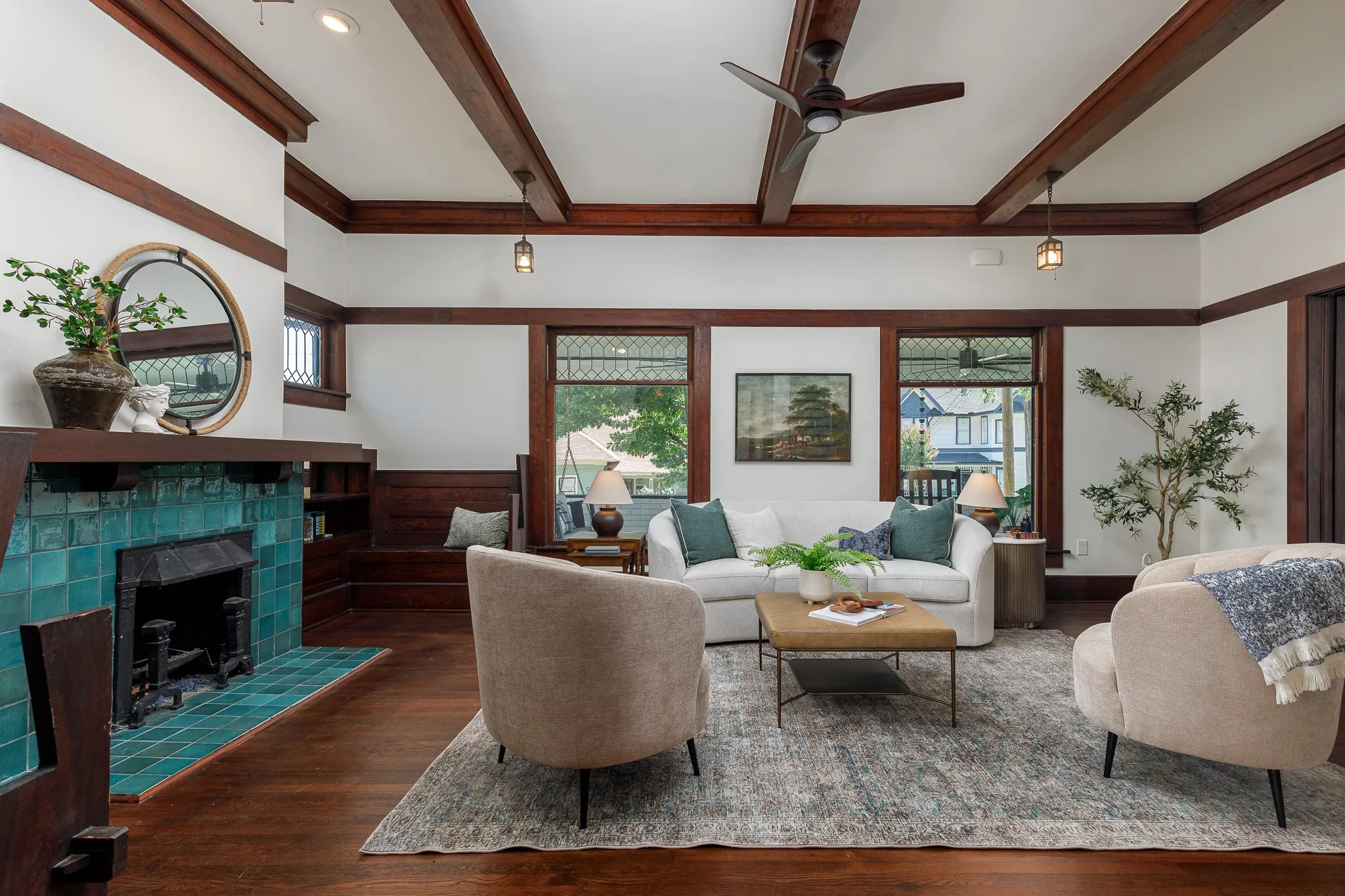 Single Family Residence For Sale in Collin County , 611 N Church Street, Mc Kinney, Texas 75069, 5 Bedroom, 5 Bathroom, 2 Garage spaces, 4,430 Sqft, built in 1910, mls#21369149, Real Estate Agent in Mc Kinney, Homes For Sale in Collin county, Homes For Sale in Mc Kinney, Realtor in Mc Kinney Texas, Real Estate Brokerage Independent Realty Texas, Luminita Cordes Realtor
