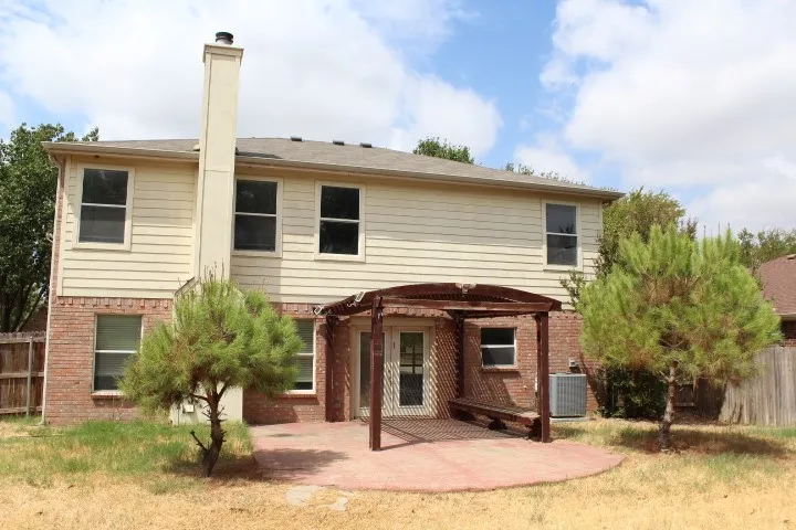 Single Family Residence For Sale in Denton County , 4601 Napa Valley Drive, Denton, Texas 76226, 4 Bedroom, 3 Bathroom, 2 Garage spaces, 2,105 Sqft, built in 2004, mls#21379293, Real Estate Agent in Denton, Homes For Sale in Denton county, Homes For Sale in Denton, Realtor in Denton Texas, Real Estate Brokerage Independent Realty Texas, Luminita Cordes Realtor