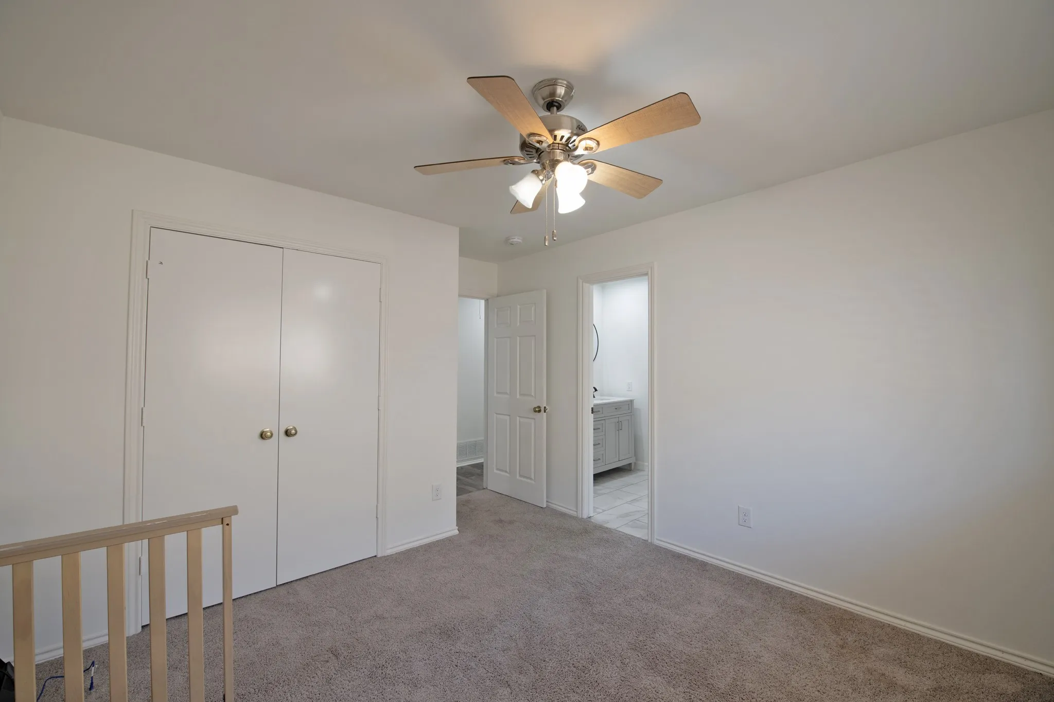 Single Family Residence For Sale in Denton County , 1010 Magnolia Drive, Carrollton, Texas 75007, 4 Bedroom, 3 Bathroom, 2 Garage spaces, 2,279 Sqft, built in 1984, mls#21383820, Real Estate Agent in Carrollton, Homes For Sale in Denton county, Homes For Sale in Carrollton, Realtor in Carrollton Texas, Real Estate Brokerage Independent Realty Texas, Luminita Cordes Realtor