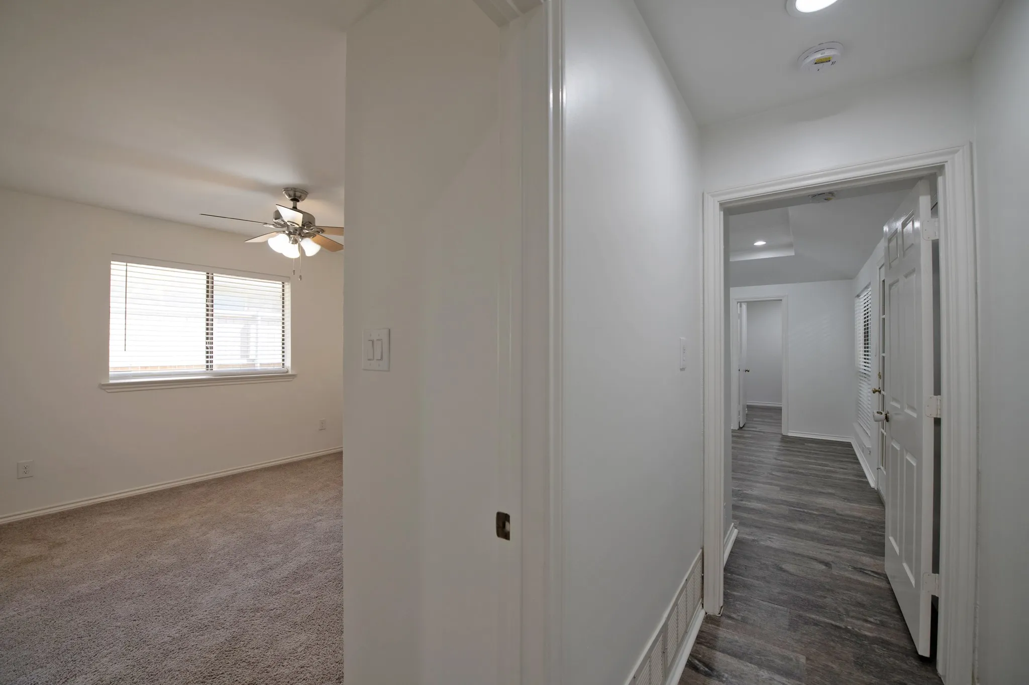 Single Family Residence For Sale in Denton County , 1010 Magnolia Drive, Carrollton, Texas 75007, 4 Bedroom, 3 Bathroom, 2 Garage spaces, 2,279 Sqft, built in 1984, mls#21383820, Real Estate Agent in Carrollton, Homes For Sale in Denton county, Homes For Sale in Carrollton, Realtor in Carrollton Texas, Real Estate Brokerage Independent Realty Texas, Luminita Cordes Realtor