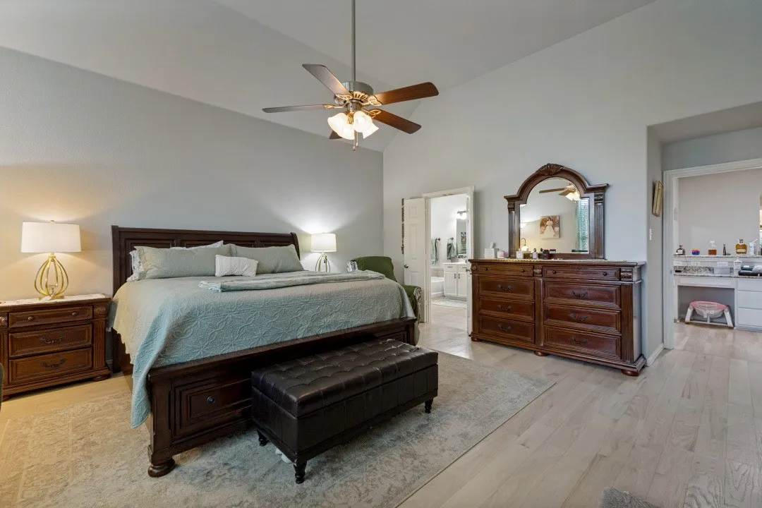 Single Family Residence For Sale in Rockwall County , 289 Hawthorn Drive, Fate, Texas 75087, 4 Bedroom, 3 Bathroom, 2 Garage spaces, 2,382 Sqft, built in 2009, mls#21383776, Real Estate Agent in Fate, Homes For Sale in Rockwall county, Homes For Sale in Fate, Realtor in Fate Texas, Real Estate Brokerage Independent Realty Texas, Luminita Cordes Realtor