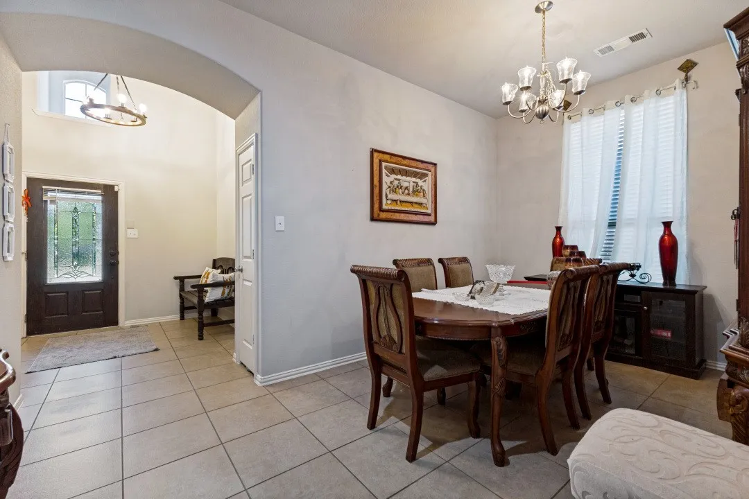 Single Family Residence For Sale in Rockwall County , 289 Hawthorn Drive, Fate, Texas 75087, 4 Bedroom, 3 Bathroom, 2 Garage spaces, 2,382 Sqft, built in 2009, mls#21383776, Real Estate Agent in Fate, Homes For Sale in Rockwall county, Homes For Sale in Fate, Realtor in Fate Texas, Real Estate Brokerage Independent Realty Texas, Luminita Cordes Realtor