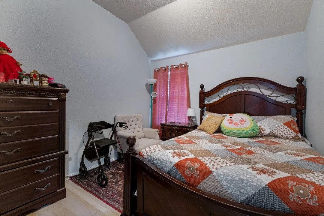 Single Family Residence For Sale in Rockwall County , 289 Hawthorn Drive, Fate, Texas 75087, 4 Bedroom, 3 Bathroom, 2 Garage spaces, 2,382 Sqft, built in 2009, mls#21383776, Real Estate Agent in Fate, Homes For Sale in Rockwall county, Homes For Sale in Fate, Realtor in Fate Texas, Real Estate Brokerage Independent Realty Texas, Luminita Cordes Realtor