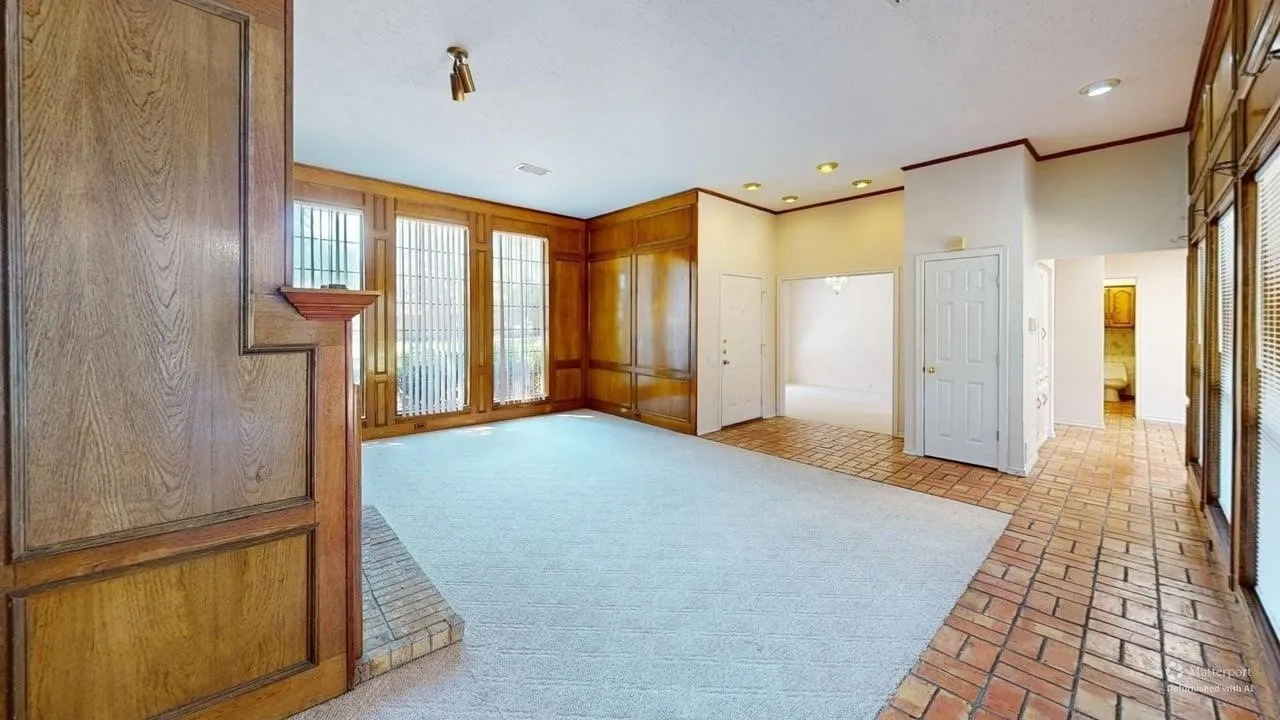 Single Family Residence For Rent in Collin County , 3717 Atrium Drive, Plano, Texas 75075, 5 Bedroom, 3 Bathroom, 3 Garage spaces, 2,675 Sqft, built in 1981, mls#21383821, Real Estate Agent in Plano, Homes For Rent in Collin county, Homes For Rent in Plano, Realtor in Plano Texas, Real Estate Brokerage Independent Realty Texas, Luminita Cordes Realtor