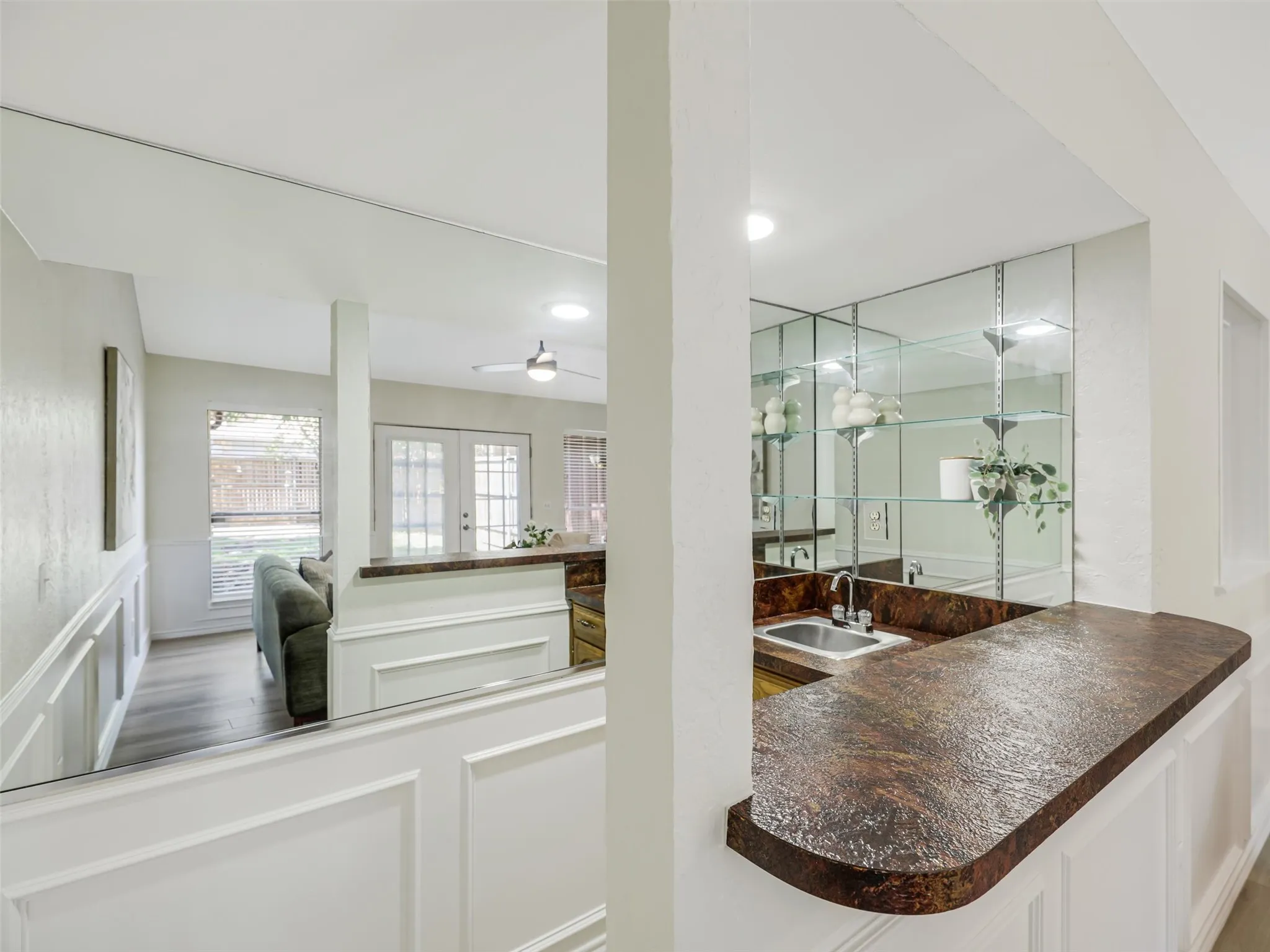 Single Family Residence For Sale in Collin County , 5012 Andover Drive, Plano, Texas 75023, 4 Bedroom, 2 Bathroom, 2 Garage spaces, 2,166 Sqft, built in 1980, mls#21380277, Real Estate Agent in Plano, Homes For Sale in Collin county, Homes For Sale in Plano, Realtor in Plano Texas, Real Estate Brokerage Independent Realty Texas, Luminita Cordes Realtor
