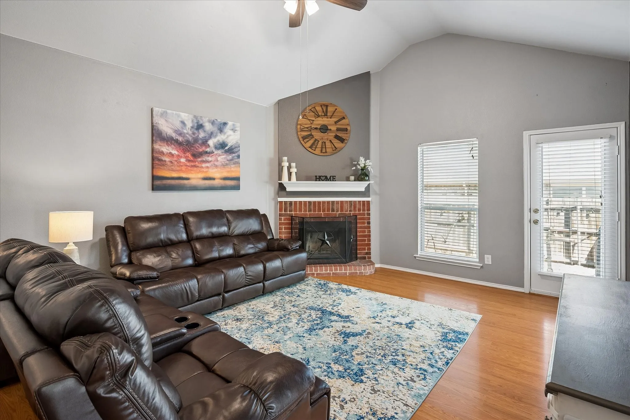 Single Family Residence For Sale in Rockwall County , 417 Pin Oak Lane, Royse City, Texas 75189, 3 Bedroom, 2 Bathroom, 2 Garage spaces, 1,436 Sqft, built in 2005, mls#21383760, Real Estate Agent in Royse City, Homes For Sale in Rockwall county, Homes For Sale in Royse City, Realtor in Royse City Texas, Real Estate Brokerage Independent Realty Texas, Luminita Cordes Realtor