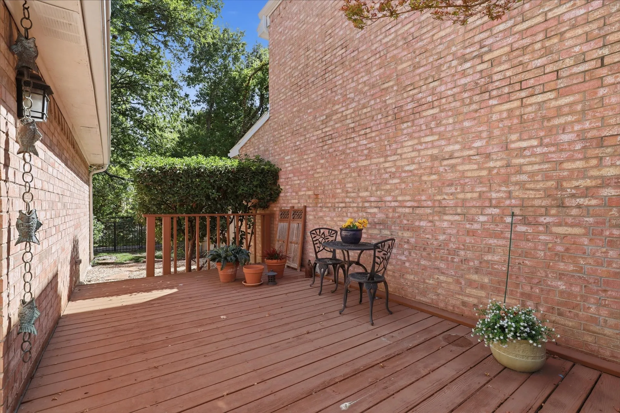 Single Family Residence For Sale in Collin County , 4900 Rockcreek Lane, Plano, Texas 75024, 2 Bedroom, 2 Bathroom, 2 Garage spaces, 1,605 Sqft, built in 1995, mls#21383650, Real Estate Agent in Plano, Homes For Sale in Collin county, Homes For Sale in Plano, Realtor in Plano Texas, Real Estate Brokerage Independent Realty Texas, Luminita Cordes Realtor