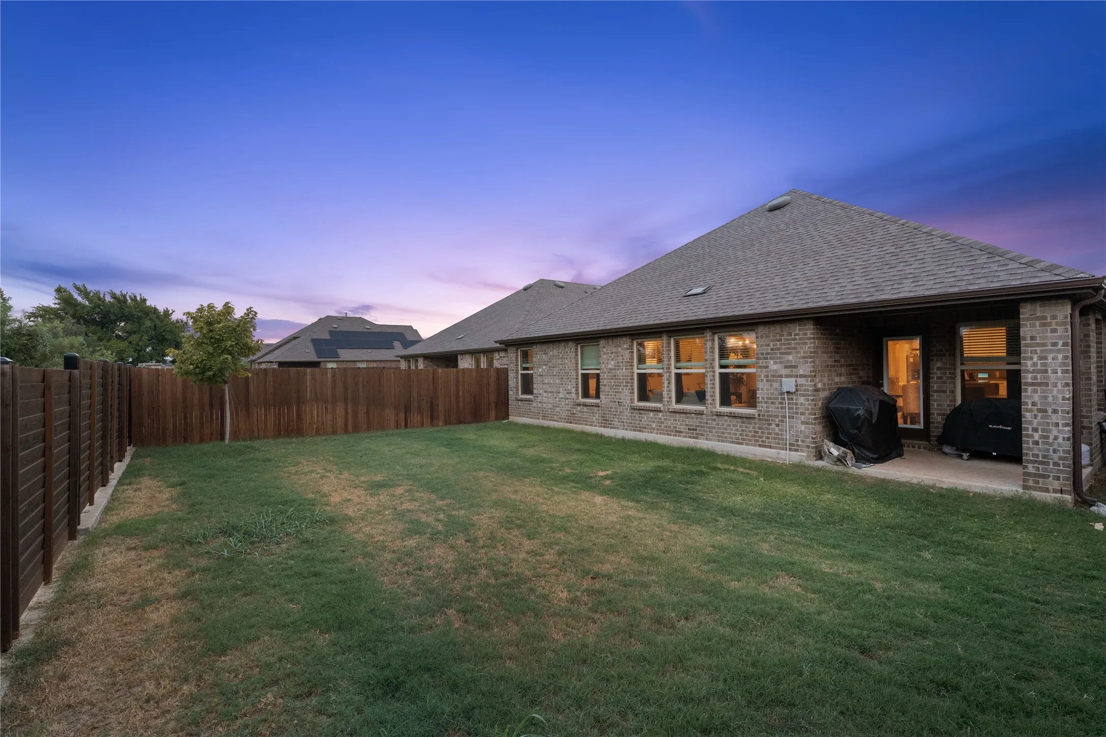 Single Family Residence For Sale in Denton County , 9917 Tacoma Drive, Aubrey, Texas 76227, 4 Bedroom, 2 Bathroom, 2 Garage spaces, 2,033 Sqft, built in 2024, mls#21382955, Real Estate Agent in Aubrey, Homes For Sale in Denton county, Homes For Sale in Aubrey, Realtor in Aubrey Texas, Real Estate Brokerage Independent Realty Texas, Luminita Cordes Realtor
