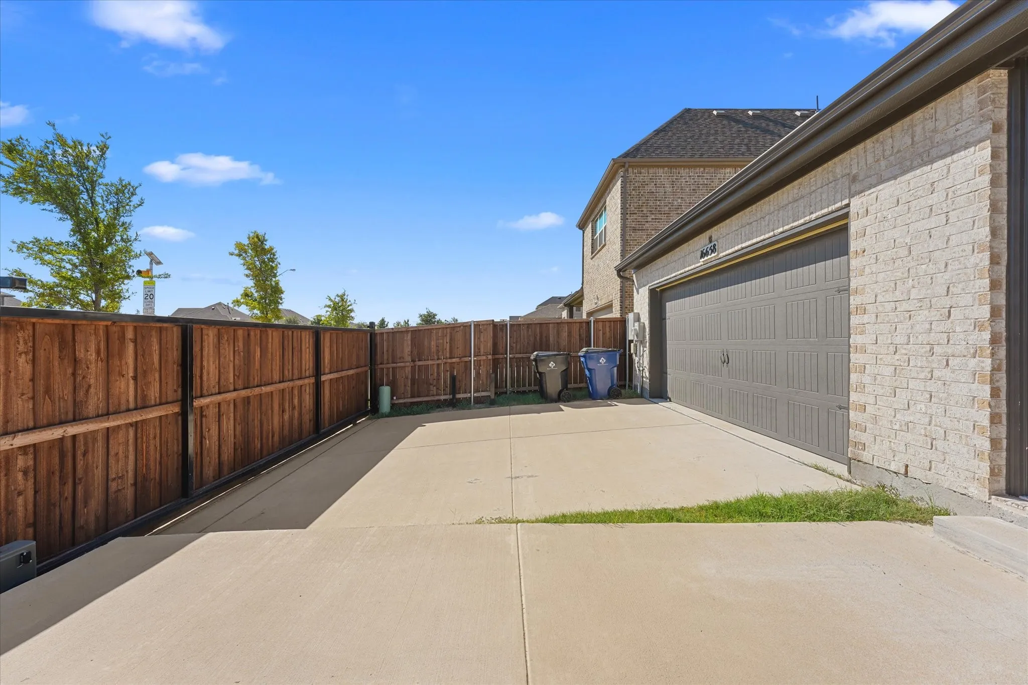 Single Family Residence For Sale in Collin County , 16658 Table Rock Drive, Frisco, Texas 75035, 5 Bedroom, 4 Bathroom, 2 Garage spaces, 3,309 Sqft, built in 2023, mls#21375914, Real Estate Agent in Frisco, Homes For Sale in Collin county, Homes For Sale in Frisco, Realtor in Frisco Texas, Real Estate Brokerage Independent Realty Texas, Luminita Cordes Realtor
