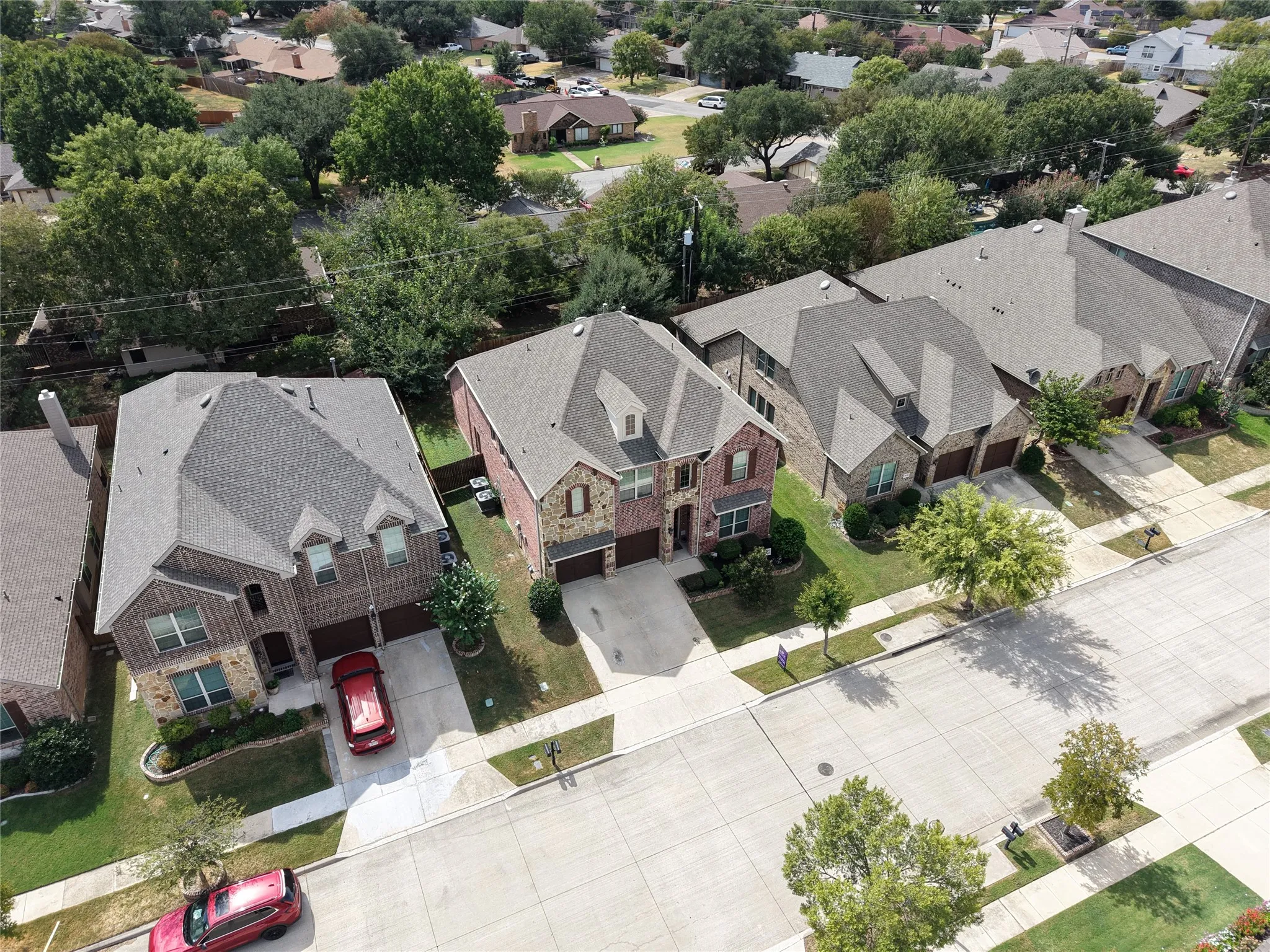Single Family Residence For Sale in Tarrant County , 7124 Chelsea Drive, North Richland Hills, Texas 76180, 4 Bedroom, 4 Bathroom, 2 Garage spaces, 3,391 Sqft, built in 2016, mls#21382178, Real Estate Agent in North Richland Hills, Homes For Sale in Tarrant county, Homes For Sale in North Richland Hills, Realtor in North Richland Hills Texas, Real Estate Brokerage Independent Realty Texas, Luminita Cordes Realtor