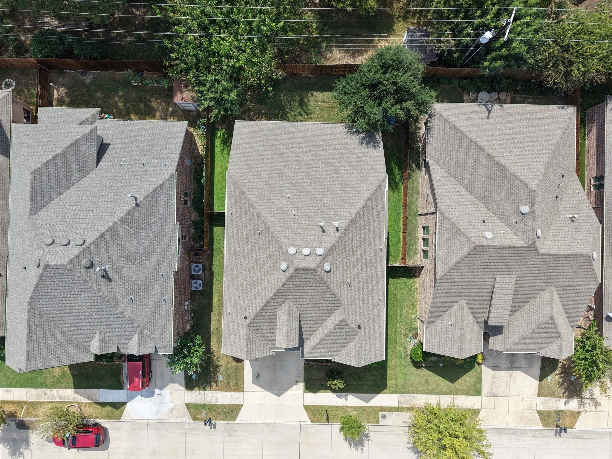 Single Family Residence For Sale in Tarrant County , 7124 Chelsea Drive, North Richland Hills, Texas 76180, 4 Bedroom, 4 Bathroom, 2 Garage spaces, 3,391 Sqft, built in 2016, mls#21382178, Real Estate Agent in North Richland Hills, Homes For Sale in Tarrant county, Homes For Sale in North Richland Hills, Realtor in North Richland Hills Texas, Real Estate Brokerage Independent Realty Texas, Luminita Cordes Realtor
