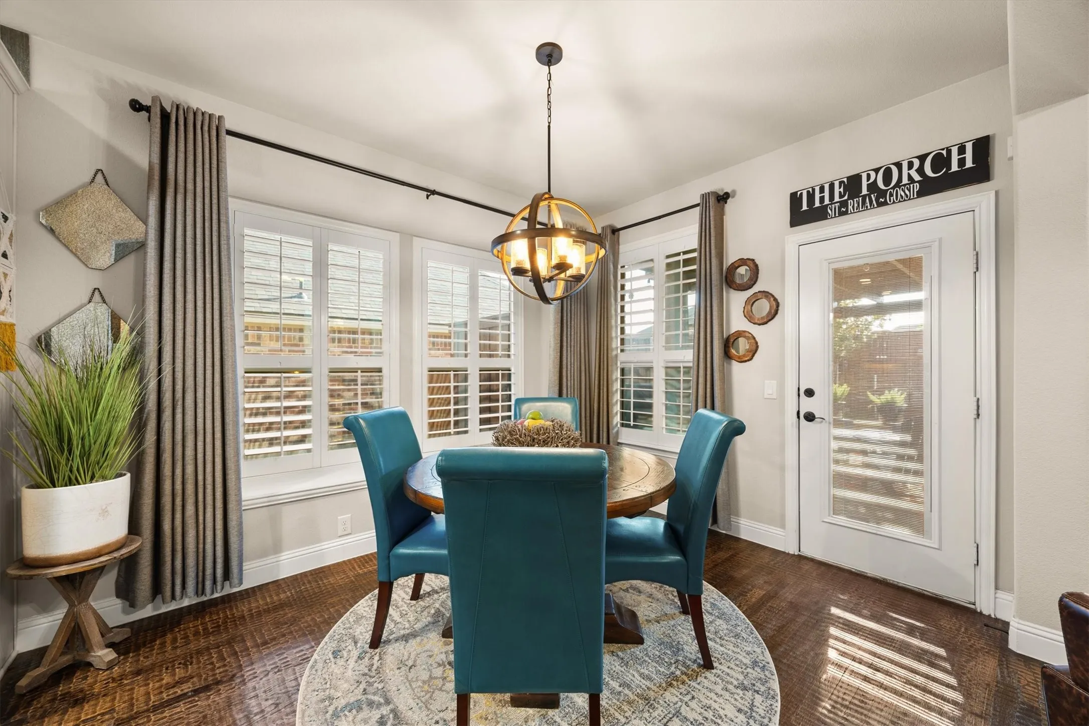 Single Family Residence For Sale in Collin County , 4301 Mimosa Drive, Melissa, Texas 75454, 4 Bedroom, 4 Bathroom, 3 Garage spaces, 3,481 Sqft, built in 2016, mls#21383832, Real Estate Agent in Melissa, Homes For Sale in Collin county, Homes For Sale in Melissa, Realtor in Melissa Texas, Real Estate Brokerage Independent Realty Texas, Luminita Cordes Realtor