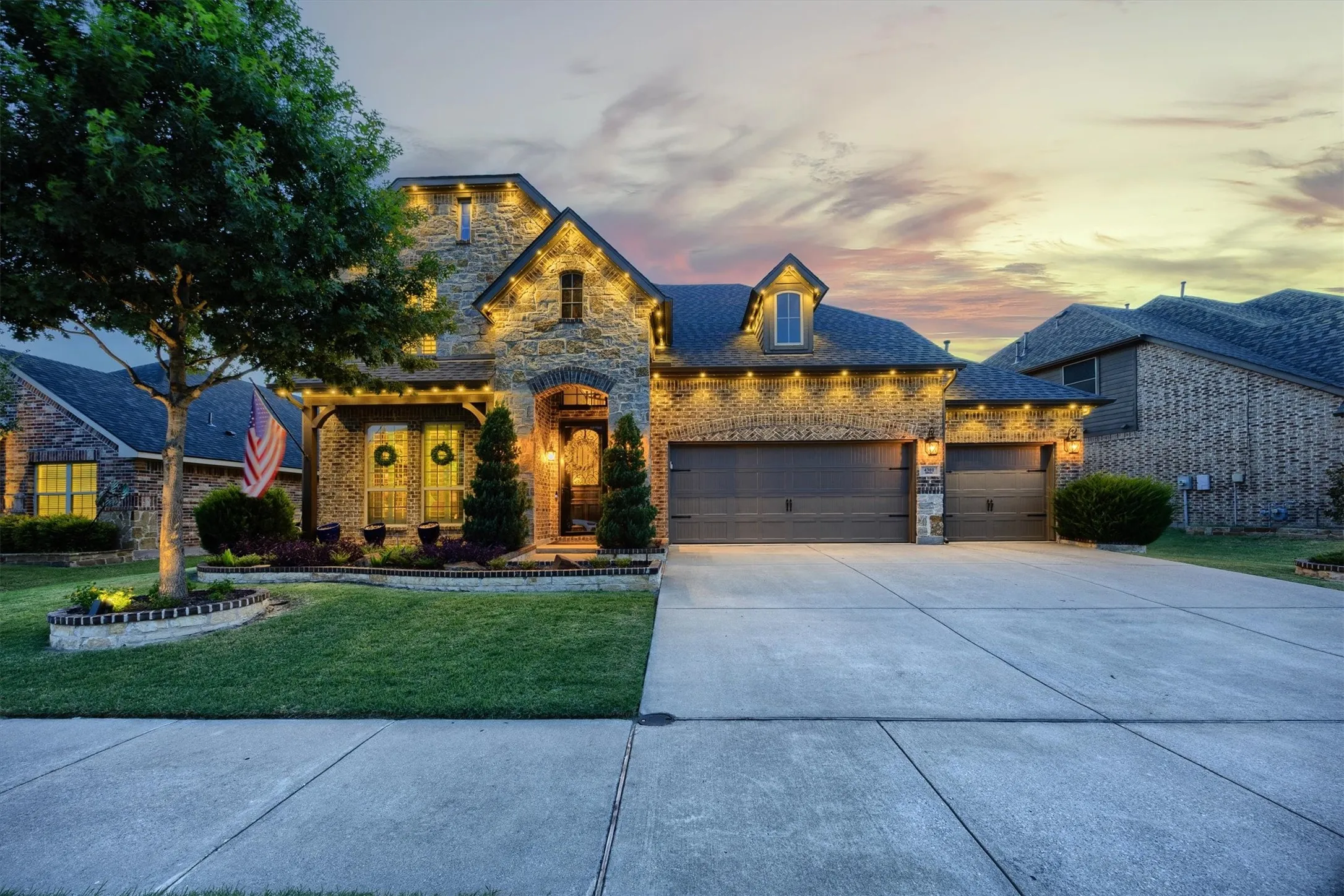 Single Family Residence For Sale in Collin County , 4301 Mimosa Drive, Melissa, Texas 75454, 4 Bedroom, 4 Bathroom, 3 Garage spaces, 3,481 Sqft, built in 2016, mls#21383832, Real Estate Agent in Melissa, Homes For Sale in Collin county, Homes For Sale in Melissa, Realtor in Melissa Texas, Real Estate Brokerage Independent Realty Texas, Luminita Cordes Realtor