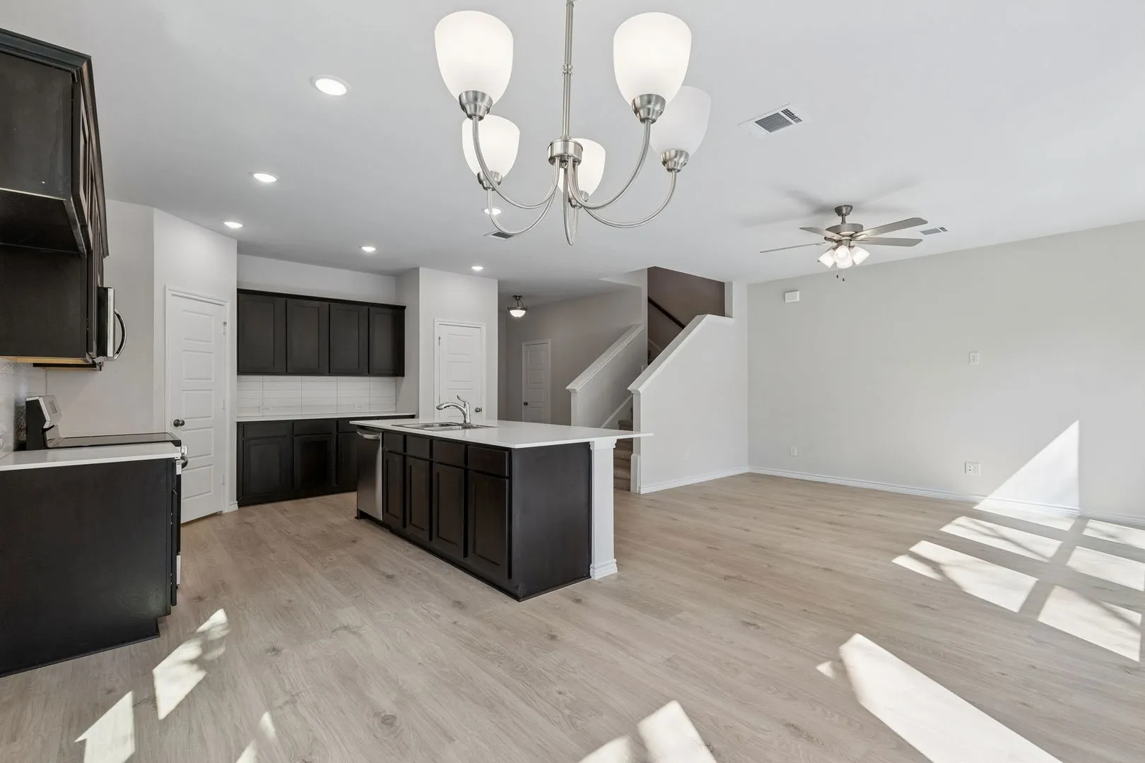 Duplex For Sale in Denton County , 513-515 S Mockingbird Lane, Denton, Texas 76205, 6 Bedroom, 6 Bathroom, 2 Garage spaces, 0 Sqft, built in 2025, mls#21383839, Real Estate Agent in Denton, Homes For Sale in Denton county, Homes For Sale in Denton, Realtor in Denton Texas, Real Estate Brokerage Independent Realty Texas, Luminita Cordes Realtor