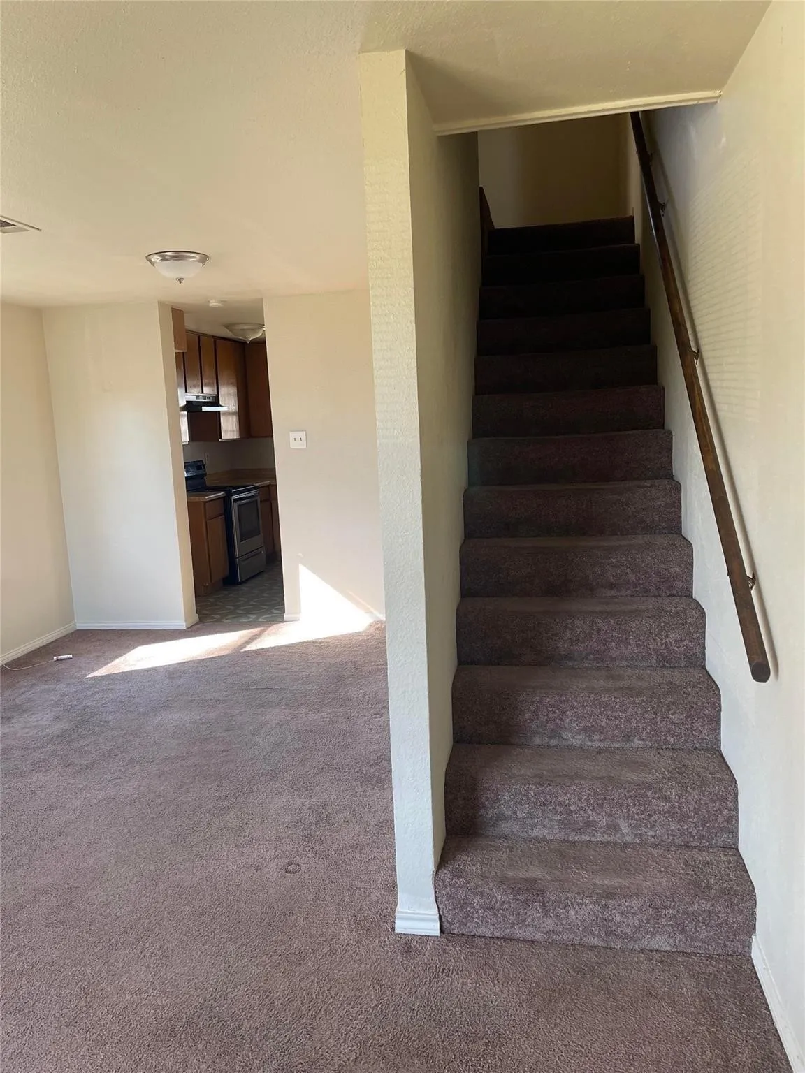 Duplex For Sale in Kaufman County , 409 E College Street, Terrell, Texas 75160, 4 Bedroom, 4 Bathroom, Garage spaces, 0 Sqft, built in 1984, mls#21383830, Real Estate Agent in Terrell, Homes For Sale in Kaufman county, Homes For Sale in Terrell, Realtor in Terrell Texas, Real Estate Brokerage Independent Realty Texas, Luminita Cordes Realtor