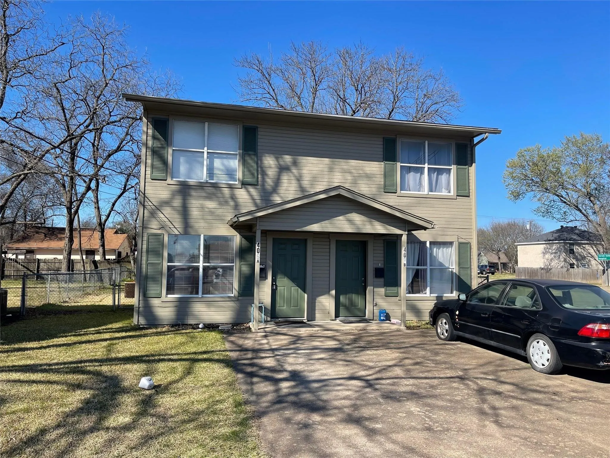 Duplex For Sale in Kaufman County , 409 E College Street, Terrell, Texas 75160, 4 Bedroom, 4 Bathroom, Garage spaces, 0 Sqft, built in 1984, mls#21383830, Real Estate Agent in Terrell, Homes For Sale in Kaufman county, Homes For Sale in Terrell, Realtor in Terrell Texas, Real Estate Brokerage Independent Realty Texas, Luminita Cordes Realtor
