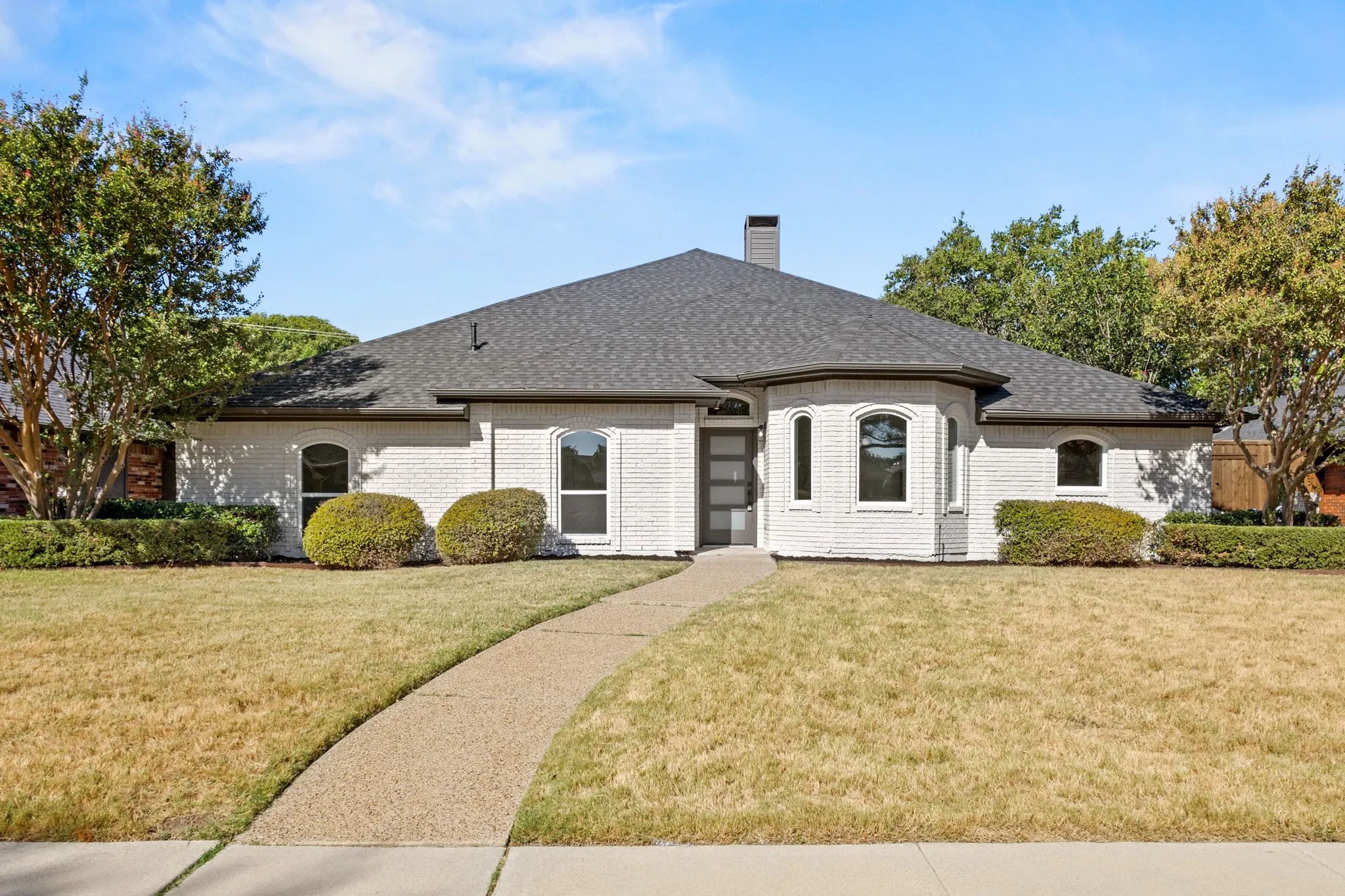 Single Family Residence For Sale in Collin County , 6509 Horizon Place, Plano, Texas 75023, 4 Bedroom, 2 Bathroom, 2 Garage spaces, 2,452 Sqft, built in 1987, mls#21382760, Real Estate Agent in Plano, Homes For Sale in Collin county, Homes For Sale in Plano, Realtor in Plano Texas, Real Estate Brokerage Independent Realty Texas, Luminita Cordes Realtor
