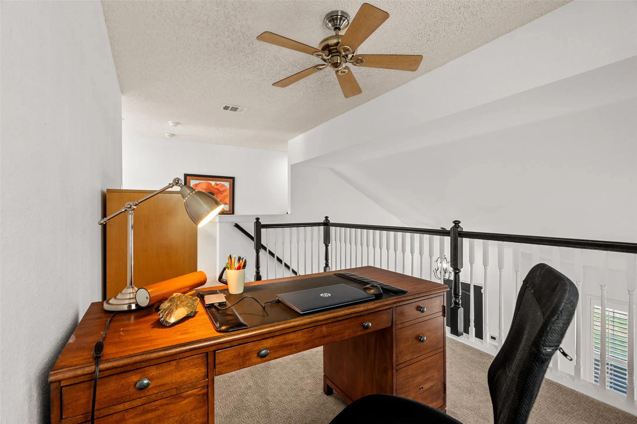 Single Family Residence For Sale in Collin County , 8120 Tavaros Drive, Plano, Texas 75024, 3 Bedroom, 3 Bathroom, 2 Garage spaces, 2,154 Sqft, built in 1992, mls#21372786, Real Estate Agent in Plano, Homes For Sale in Collin county, Homes For Sale in Plano, Realtor in Plano Texas, Real Estate Brokerage Independent Realty Texas, Luminita Cordes Realtor