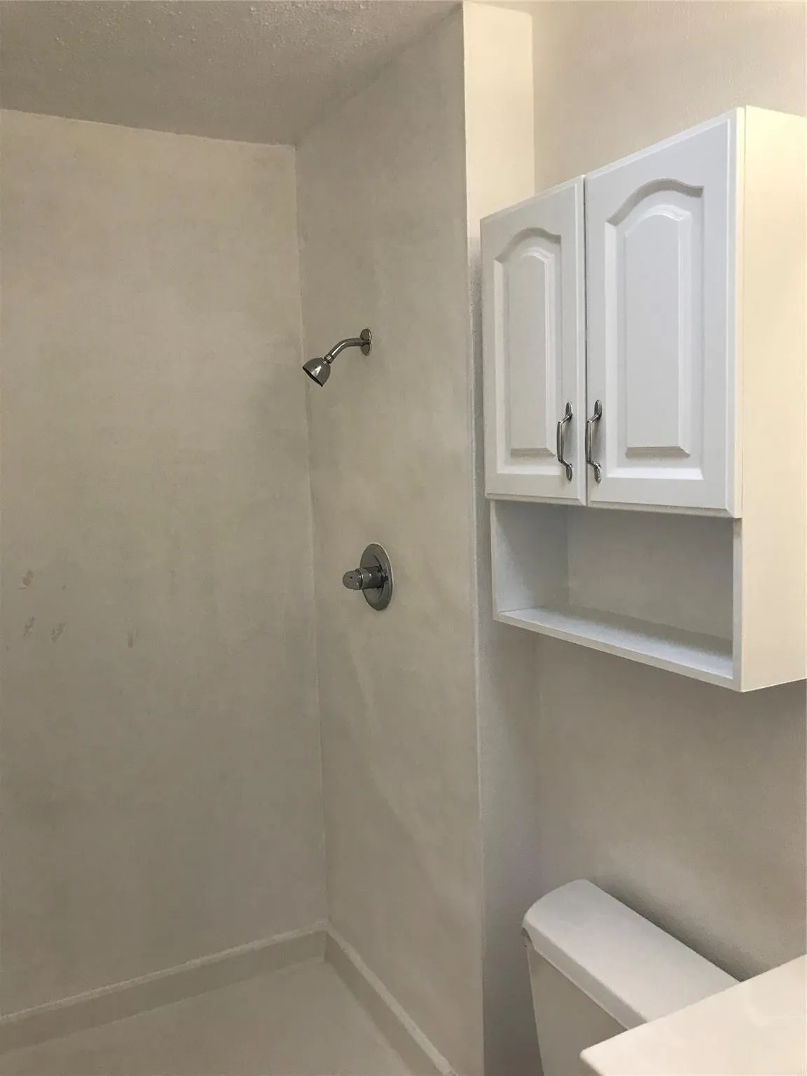 Single Family Residence For Sale in Collin County , 303 Raymond Street, Farmersville, Texas 75442, 3 Bedroom, 2 Bathroom, 2 Garage spaces, 1,500 Sqft, built in 1968, mls#21383861, Real Estate Agent in Farmersville, Homes For Sale in Collin county, Homes For Sale in Farmersville, Realtor in Farmersville Texas, Real Estate Brokerage Independent Realty Texas, Luminita Cordes Realtor
