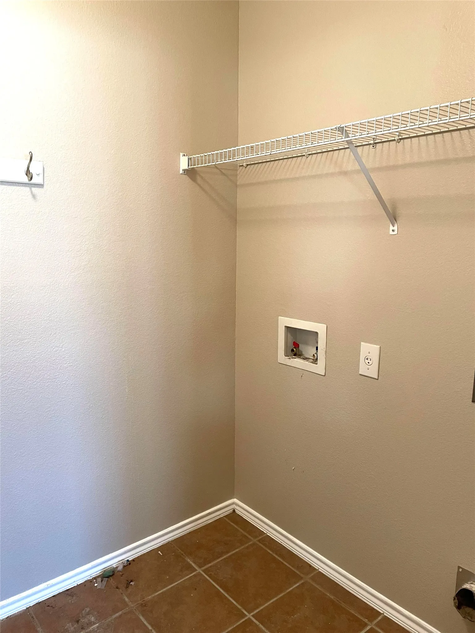 Single Family Residence For Rent in Denton County , 1745 Diamond Lake Trail, Fort Worth, Texas 76247, 3 Bedroom, 2 Bathroom, 2 Garage spaces, 1,507 Sqft, built in 2006, mls#21381490, Real Estate Agent in Fort Worth, Homes For Rent in Denton county, Homes For Rent in Fort Worth, Realtor in Fort Worth Texas, Real Estate Brokerage Independent Realty Texas, Luminita Cordes Realtor
