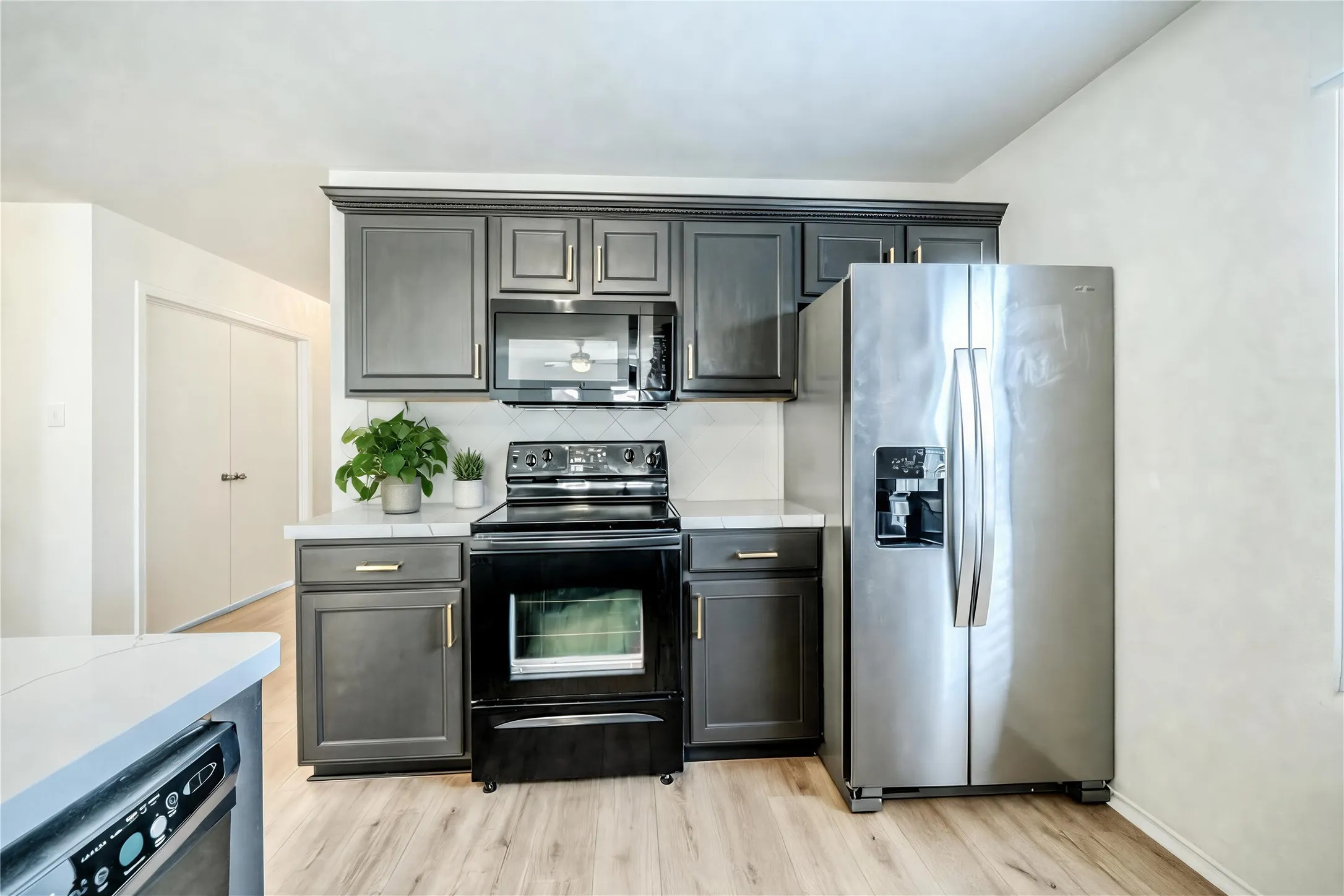 Single Family Residence For Sale in Collin County , 9917 George Washington Drive, Mc Kinney, Texas 75072, 4 Bedroom, 2 Bathroom, 2 Garage spaces, 1,848 Sqft, built in 2004, mls#21377302, Real Estate Agent in Mc Kinney, Homes For Sale in Collin county, Homes For Sale in Mc Kinney, Realtor in Mc Kinney Texas, Real Estate Brokerage Independent Realty Texas, Luminita Cordes Realtor