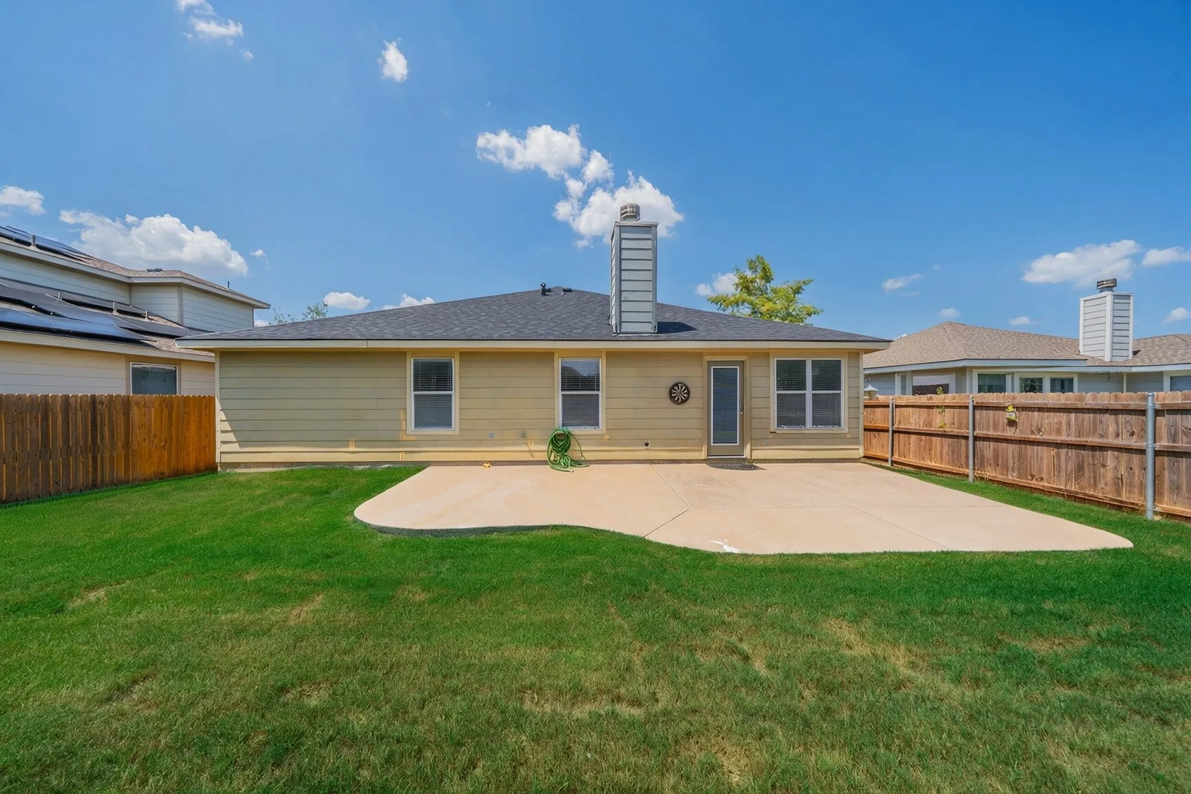 Single Family Residence For Sale in Collin County , 9917 George Washington Drive, Mc Kinney, Texas 75072, 4 Bedroom, 2 Bathroom, 2 Garage spaces, 1,848 Sqft, built in 2004, mls#21377302, Real Estate Agent in Mc Kinney, Homes For Sale in Collin county, Homes For Sale in Mc Kinney, Realtor in Mc Kinney Texas, Real Estate Brokerage Independent Realty Texas, Luminita Cordes Realtor