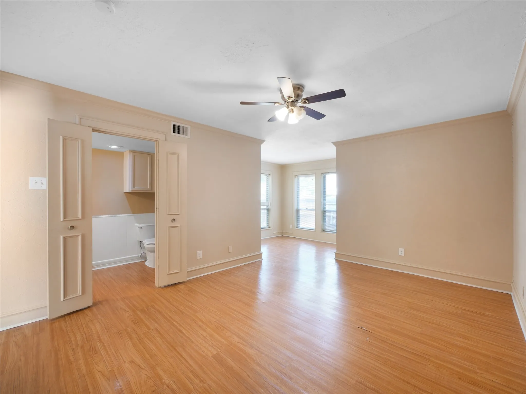 Single Family Residence For Rent in Collin County , 2708 Oak Grove Drive, Plano, Texas 75074, 3 Bedroom, 2 Bathroom, 2 Garage spaces, 1,780 Sqft, built in 1976, mls#21382750, Real Estate Agent in Plano, Homes For Rent in Collin county, Homes For Rent in Plano, Realtor in Plano Texas, Real Estate Brokerage Independent Realty Texas, Luminita Cordes Realtor