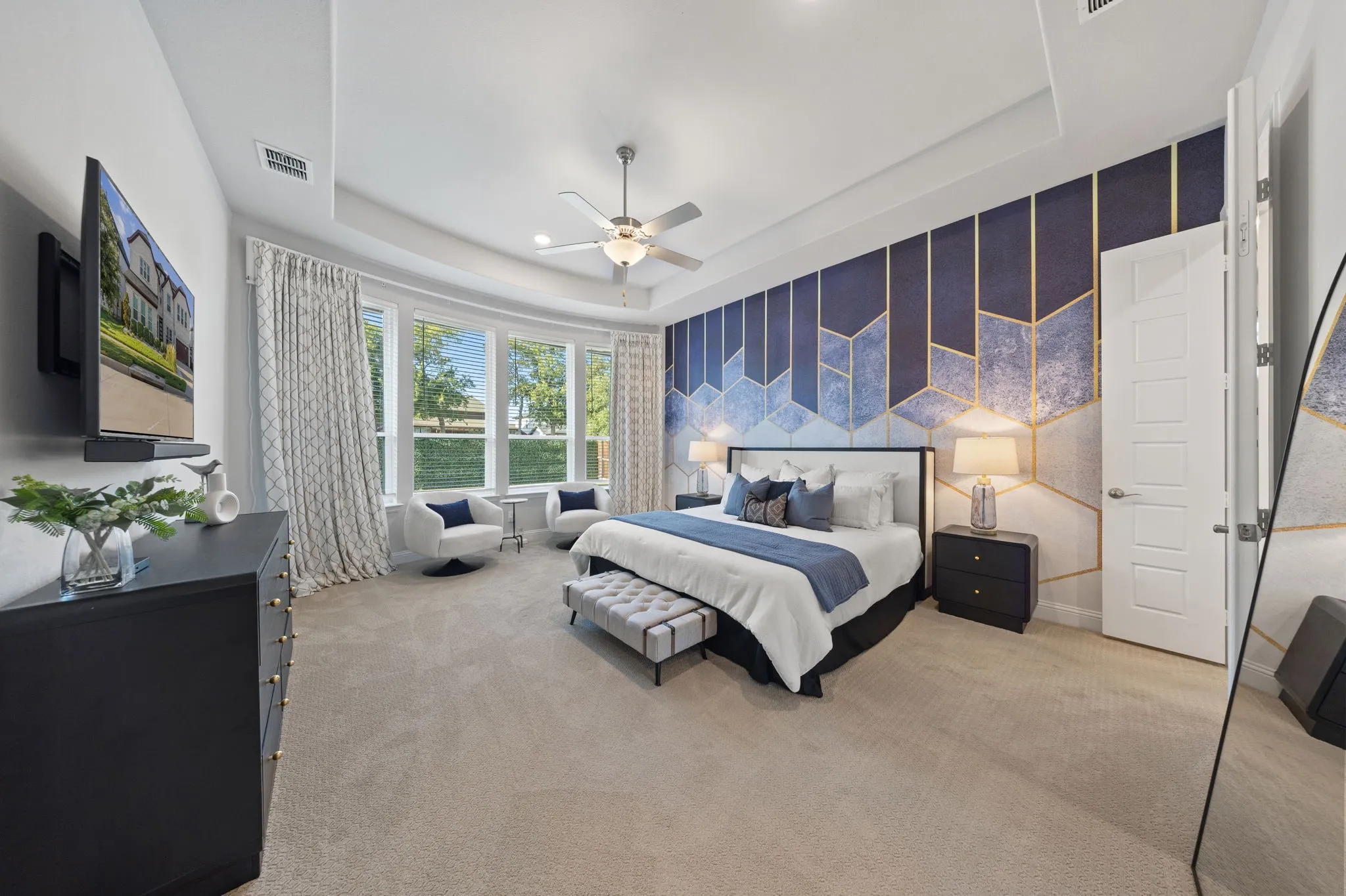 Single Family Residence For Sale in Collin County , 13492 Empire Maker Road, Frisco, Texas 75035, 5 Bedroom, 5 Bathroom, 3 Garage spaces, 3,872 Sqft, built in 2021, mls#21381465, Real Estate Agent in Frisco, Homes For Sale in Collin county, Homes For Sale in Frisco, Realtor in Frisco Texas, Real Estate Brokerage Independent Realty Texas, Luminita Cordes Realtor