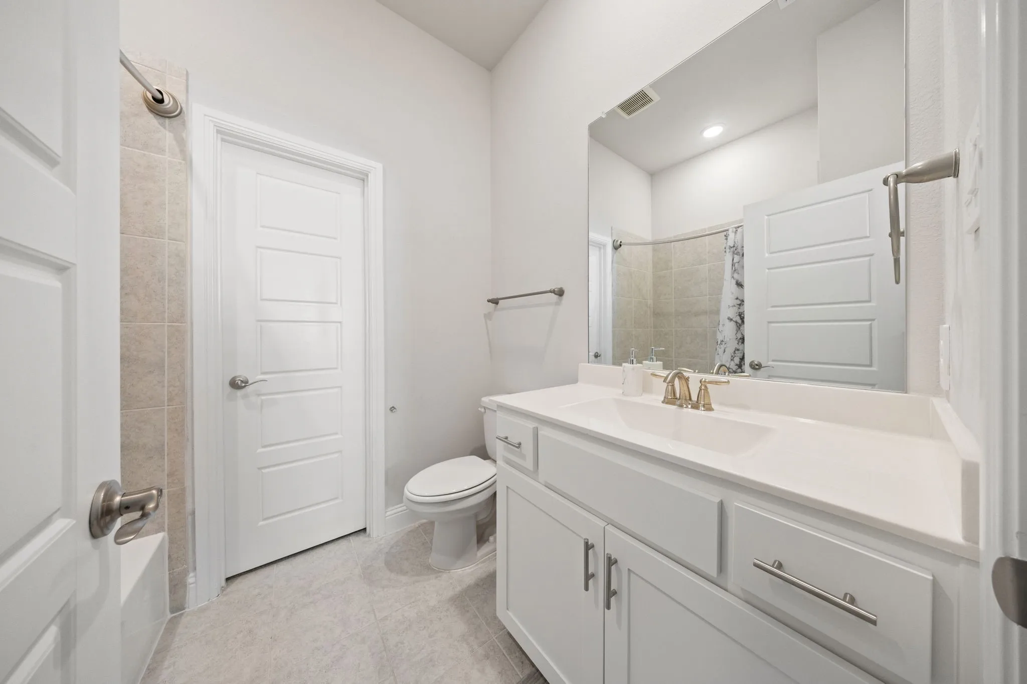 Bathroom #3 Ensuite