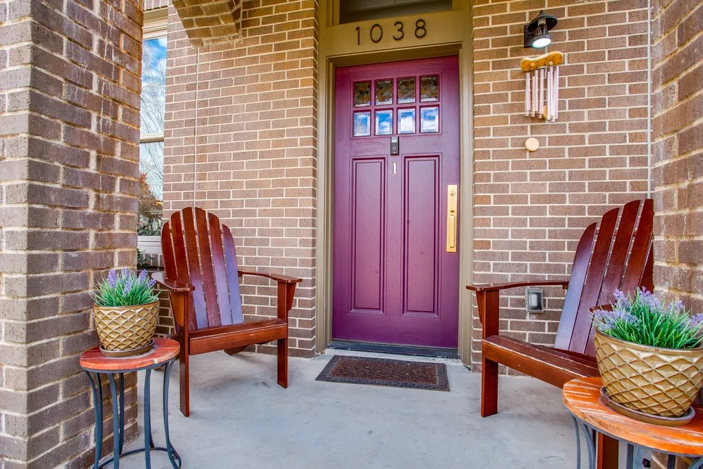 Covered Front Porch