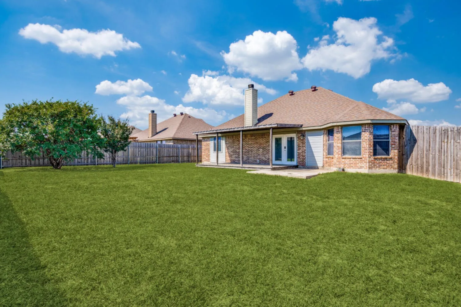 Single Family Residence For Rent in Rockwall County , 412 Autumn Trail, Royse City, Texas 75189, 3 Bedroom, 2 Bathroom, 2 Garage spaces, 1,497 Sqft, built in 2006, mls#21383874, Real Estate Agent in Royse City, Homes For Rent in Rockwall county, Homes For Rent in Royse City, Realtor in Royse City Texas, Real Estate Brokerage Independent Realty Texas, Luminita Cordes Realtor