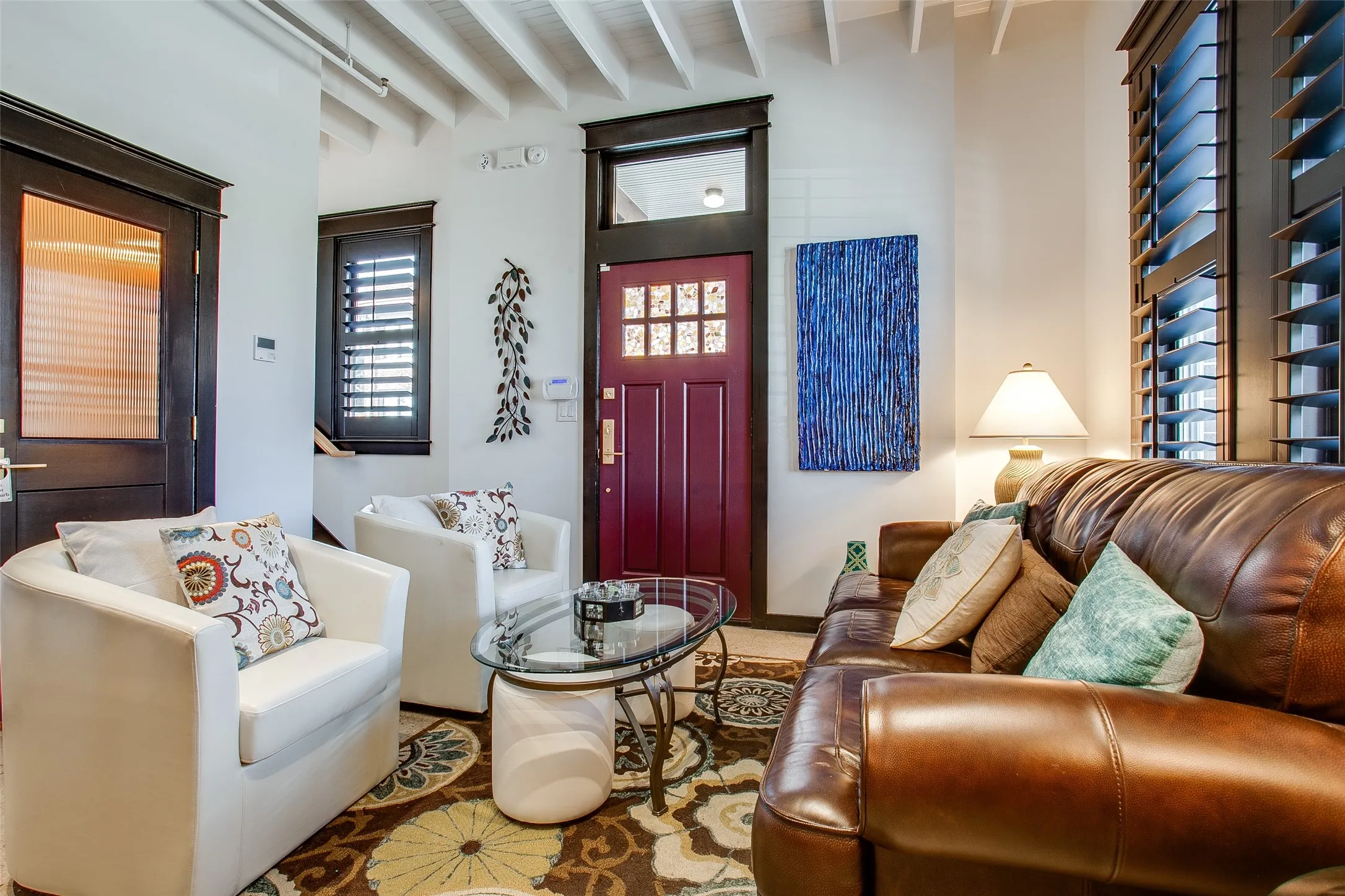 Condominium For Rent in Dallas County , 1038 Kings Highway 1, Dallas, Texas 75208, 2 Bedroom, 3 Bathroom, 1 Garage spaces, 1,574 Sqft, built in 2015, mls#21383877, Real Estate Agent in Dallas, Homes For Rent in Dallas county, Homes For Rent in Dallas, Realtor in Dallas Texas, Real Estate Brokerage Independent Realty Texas, Luminita Cordes Realtor