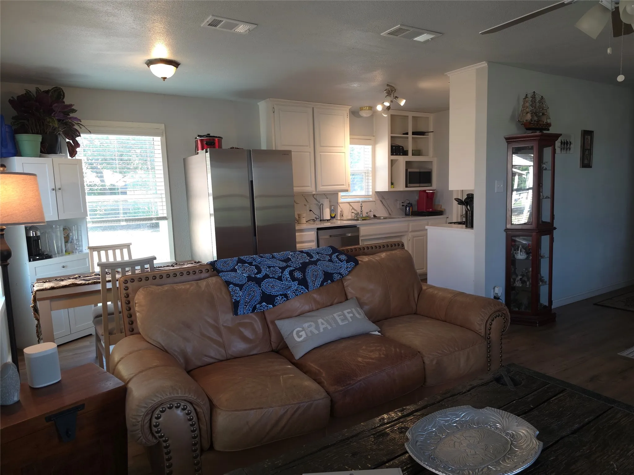 Single Family Residence For Sale in Fannin County , 1309 S 6th Street, Bonham, Texas 75418, 3 Bedroom, 1 Bathroom, Garage spaces, 960 Sqft, built in 1985, mls#21383531, Real Estate Agent in Bonham, Homes For Sale in Fannin county, Homes For Sale in Bonham, Realtor in Bonham Texas, Real Estate Brokerage Independent Realty Texas, Luminita Cordes Realtor