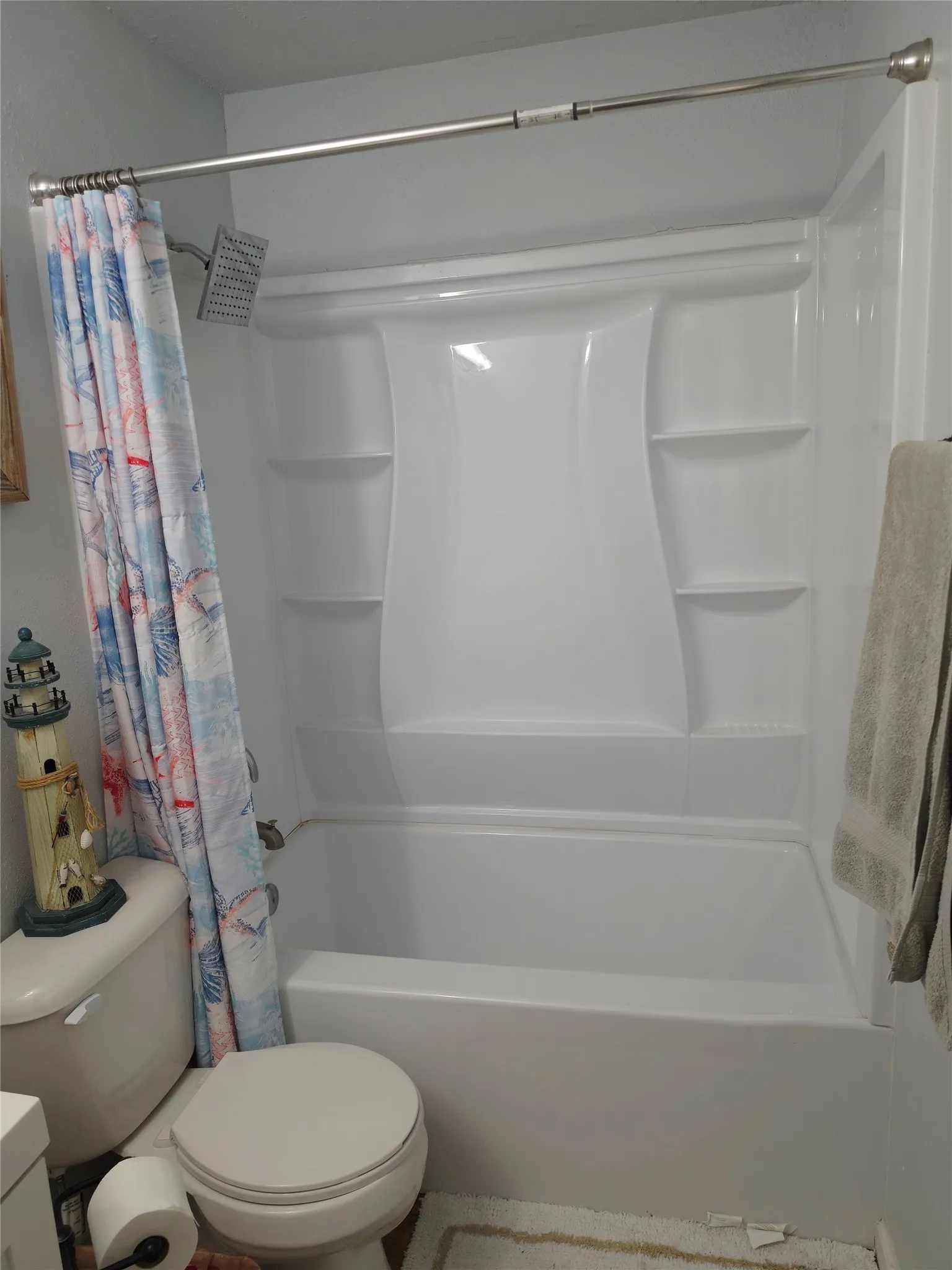 Single Family Residence For Sale in Fannin County , 1309 S 6th Street, Bonham, Texas 75418, 3 Bedroom, 1 Bathroom, Garage spaces, 960 Sqft, built in 1985, mls#21383531, Real Estate Agent in Bonham, Homes For Sale in Fannin county, Homes For Sale in Bonham, Realtor in Bonham Texas, Real Estate Brokerage Independent Realty Texas, Luminita Cordes Realtor