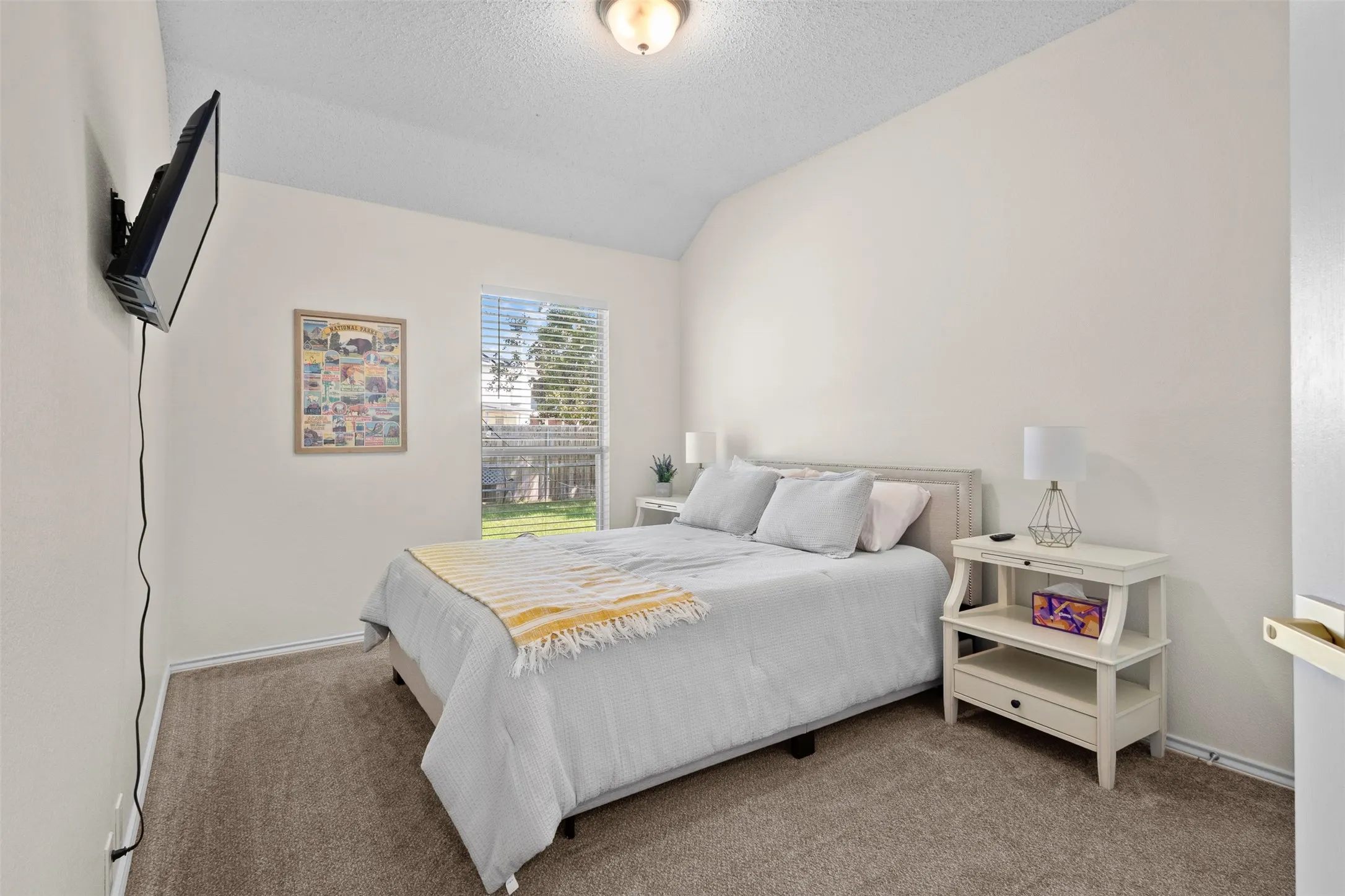 Single Family Residence For Sale in Tarrant County , 4729 Grant Park Avenue, Fort Worth, Texas 76137, 4 Bedroom, 2 Bathroom, 2 Garage spaces, 1,886 Sqft, built in 1996, mls#21381280, Real Estate Agent in Fort Worth, Homes For Sale in Tarrant county, Homes For Sale in Fort Worth, Realtor in Fort Worth Texas, Real Estate Brokerage Independent Realty Texas, Luminita Cordes Realtor