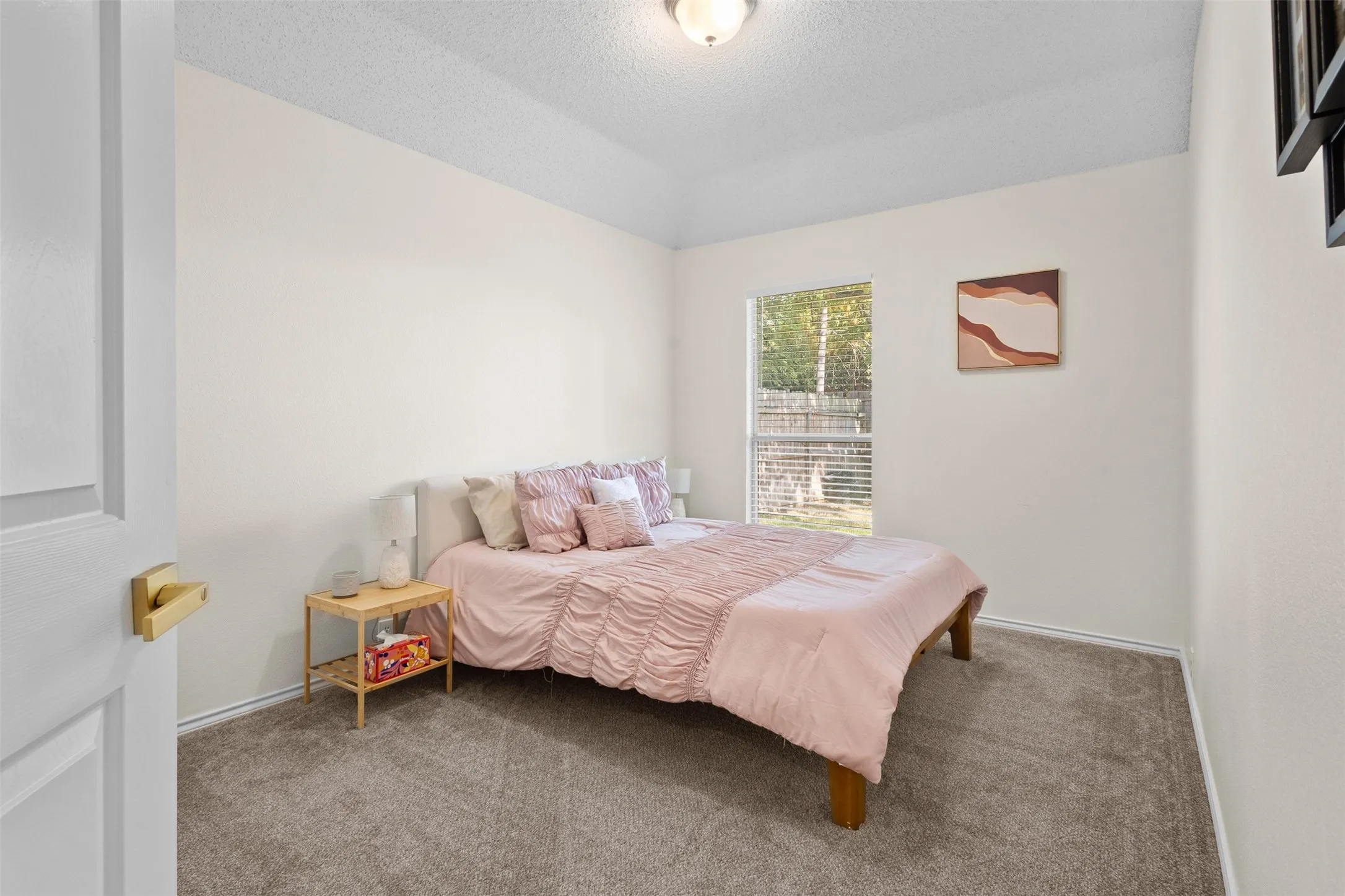 Single Family Residence For Sale in Tarrant County , 4729 Grant Park Avenue, Fort Worth, Texas 76137, 4 Bedroom, 2 Bathroom, 2 Garage spaces, 1,886 Sqft, built in 1996, mls#21381280, Real Estate Agent in Fort Worth, Homes For Sale in Tarrant county, Homes For Sale in Fort Worth, Realtor in Fort Worth Texas, Real Estate Brokerage Independent Realty Texas, Luminita Cordes Realtor