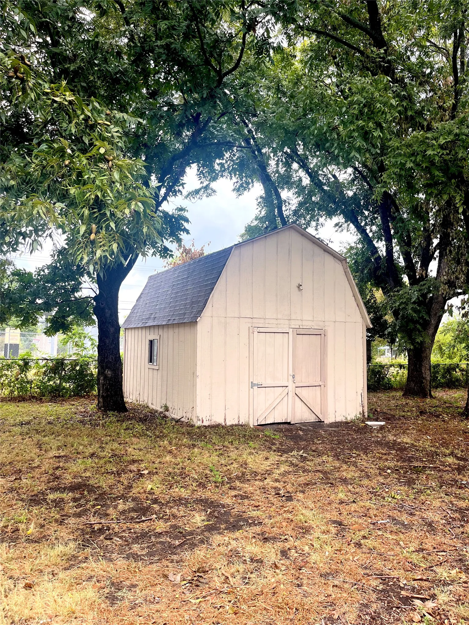 Single Family Residence For Sale in Collin County , 1210 Troy Road, Wylie, Texas 75098, 4 Bedroom, 2 Bathroom, Garage spaces, 1,525 Sqft, built in 1964, mls#21382637, Real Estate Agent in Wylie, Homes For Sale in Collin county, Homes For Sale in Wylie, Realtor in Wylie Texas, Real Estate Brokerage Independent Realty Texas, Luminita Cordes Realtor