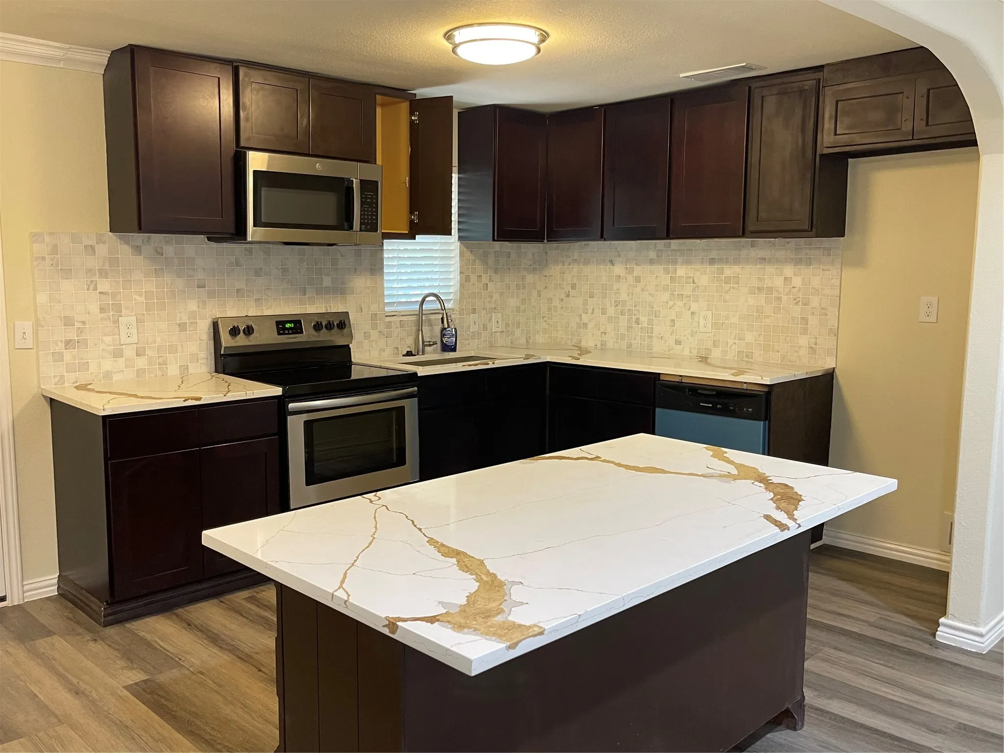Single Family Residence For Sale in Collin County , 1210 Troy Road, Wylie, Texas 75098, 4 Bedroom, 2 Bathroom, Garage spaces, 1,525 Sqft, built in 1964, mls#21382637, Real Estate Agent in Wylie, Homes For Sale in Collin county, Homes For Sale in Wylie, Realtor in Wylie Texas, Real Estate Brokerage Independent Realty Texas, Luminita Cordes Realtor