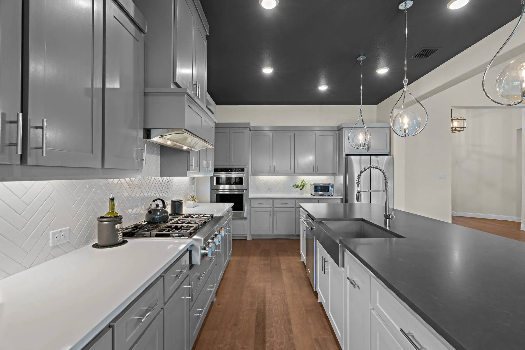 Single Family Residence For Sale in Denton County , 11508 Hickory Falls Drive, Argyle, Texas 76226, 4 Bedroom, 5 Bathroom, 3 Garage spaces, 4,307 Sqft, built in 2020, mls#21375292, Real Estate Agent in Argyle, Homes For Sale in Denton county, Homes For Sale in Argyle, Realtor in Argyle Texas, Real Estate Brokerage Independent Realty Texas, Luminita Cordes Realtor