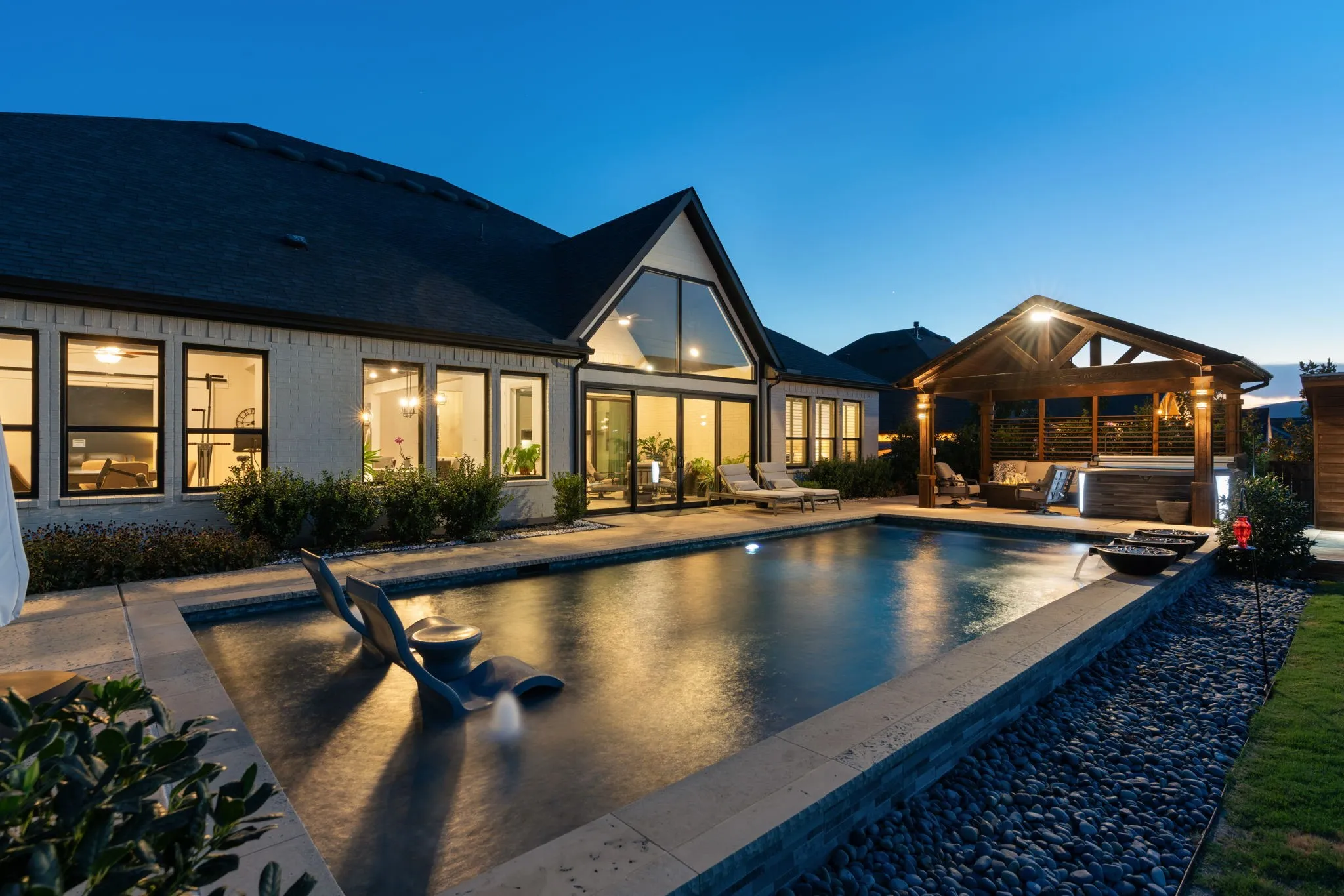Single Family Residence For Sale in Denton County , 11508 Hickory Falls Drive, Argyle, Texas 76226, 4 Bedroom, 5 Bathroom, 3 Garage spaces, 4,307 Sqft, built in 2020, mls#21375292, Real Estate Agent in Argyle, Homes For Sale in Denton county, Homes For Sale in Argyle, Realtor in Argyle Texas, Real Estate Brokerage Independent Realty Texas, Luminita Cordes Realtor
