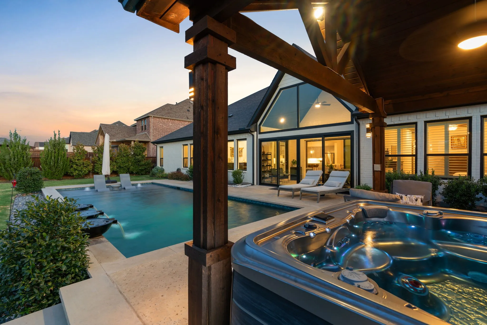 Single Family Residence For Sale in Denton County , 11508 Hickory Falls Drive, Argyle, Texas 76226, 4 Bedroom, 5 Bathroom, 3 Garage spaces, 4,307 Sqft, built in 2020, mls#21375292, Real Estate Agent in Argyle, Homes For Sale in Denton county, Homes For Sale in Argyle, Realtor in Argyle Texas, Real Estate Brokerage Independent Realty Texas, Luminita Cordes Realtor