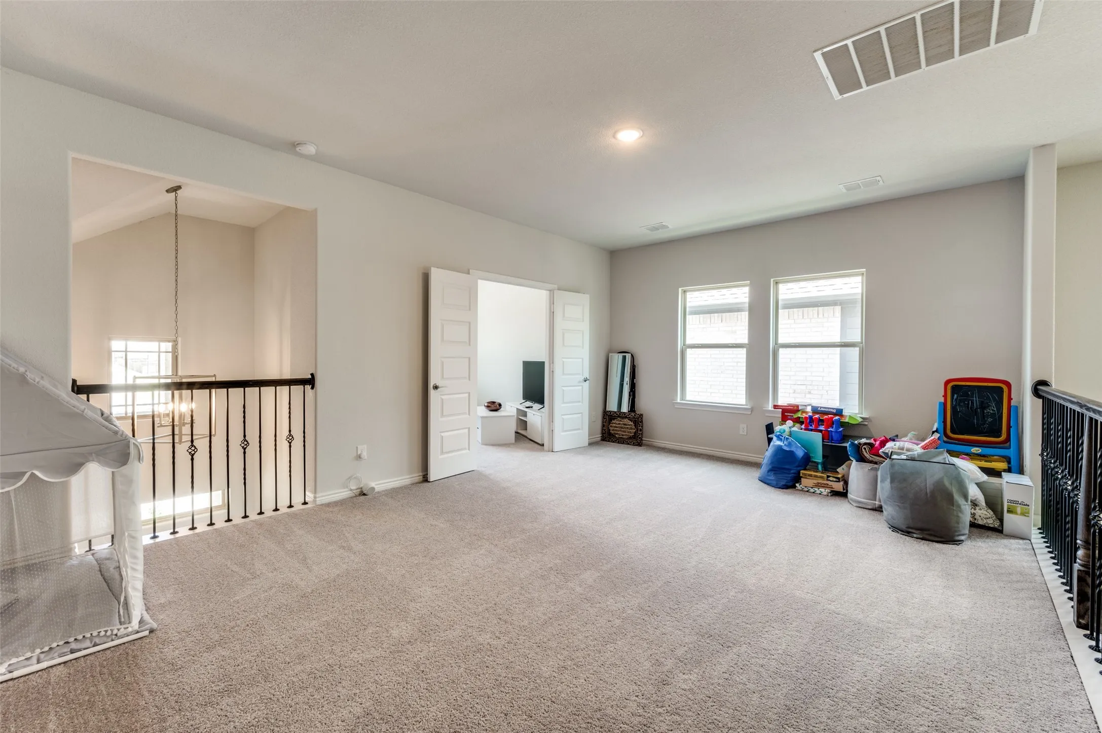 Single Family Residence For Rent in Denton County , 333 Foxthorne Way, Little Elm, Texas 75068, 4 Bedroom, 4 Bathroom, 2 Garage spaces, 3,499 Sqft, built in 2021, mls#21383889, Real Estate Agent in Little Elm, Homes For Rent in Denton county, Homes For Rent in Little Elm, Realtor in Little Elm Texas, Real Estate Brokerage Independent Realty Texas, Luminita Cordes Realtor