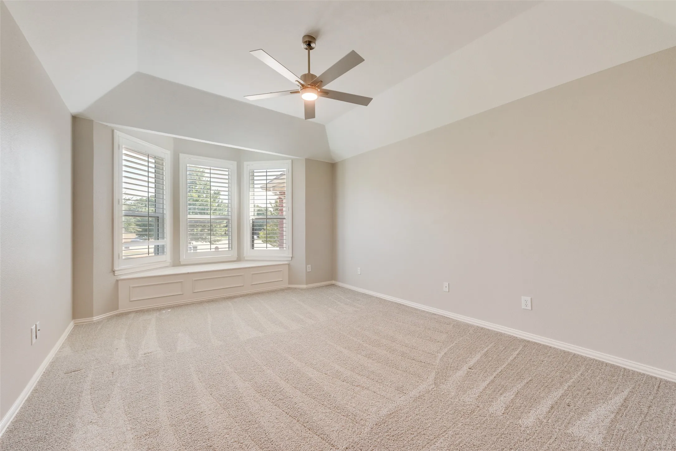2ND FLOOR PLANTATION SHUTTERS, WINDOW SEAT WITH EXTRA STORAGE