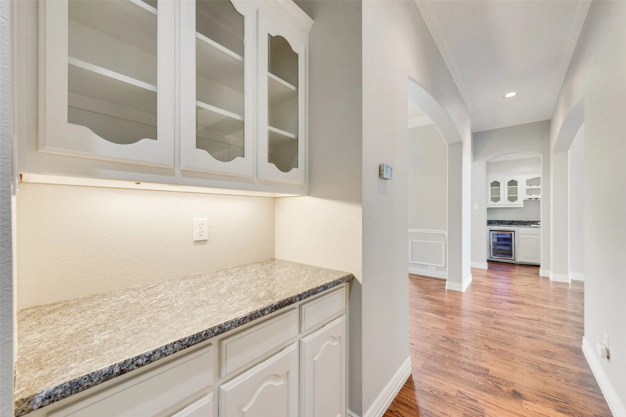 BUTLER'S PANTRY