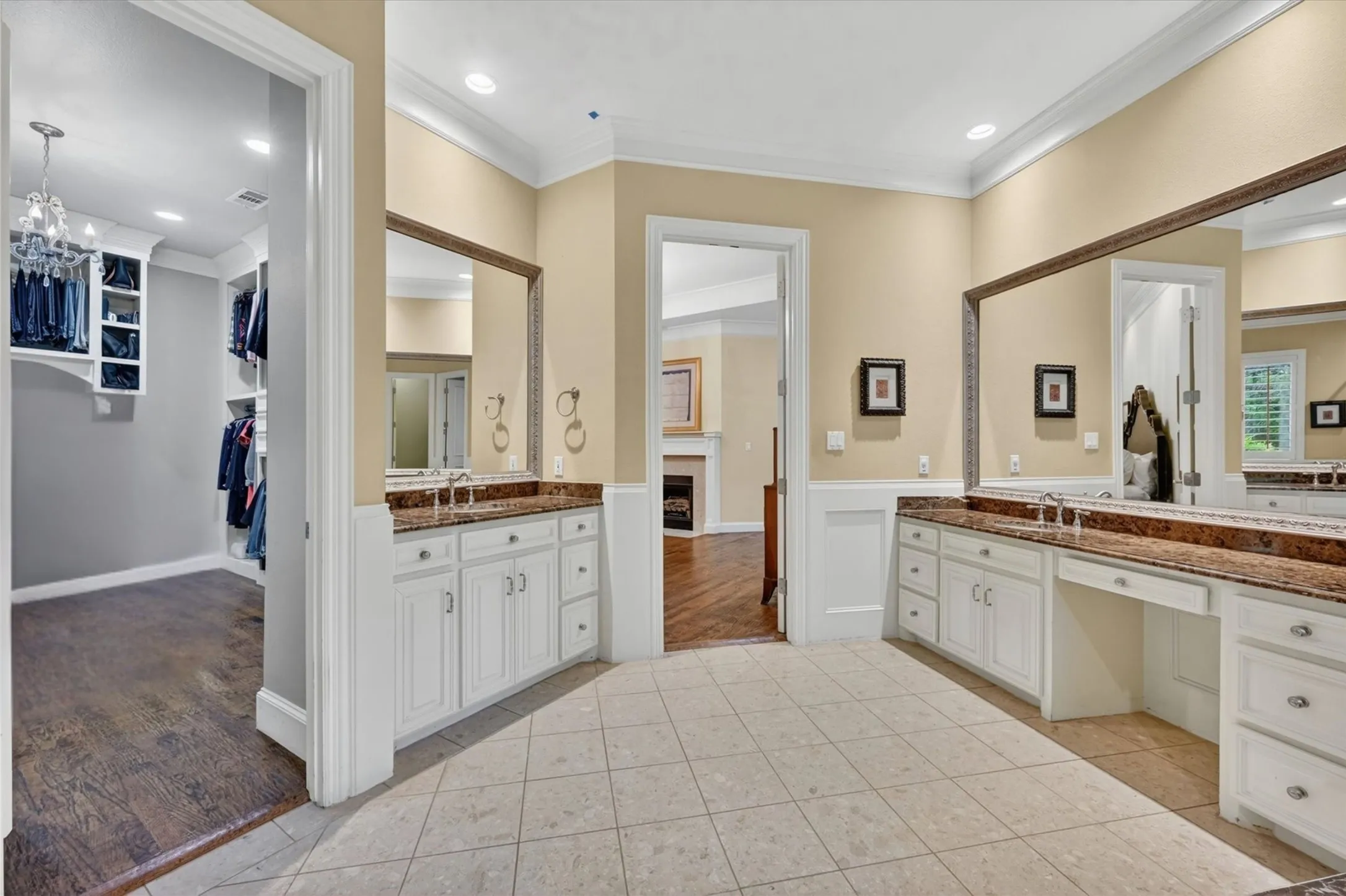 Single Family Residence For Sale in Collin County , 731 Creekwood Drive N, Fairview, Texas 75069, 4 Bedroom, 4 Bathroom, 3 Garage spaces, 4,576 Sqft, built in 2000, mls#21364962, Real Estate Agent in Fairview, Homes For Sale in Collin county, Homes For Sale in Fairview, Realtor in Fairview Texas, Real Estate Brokerage Independent Realty Texas, Luminita Cordes Realtor