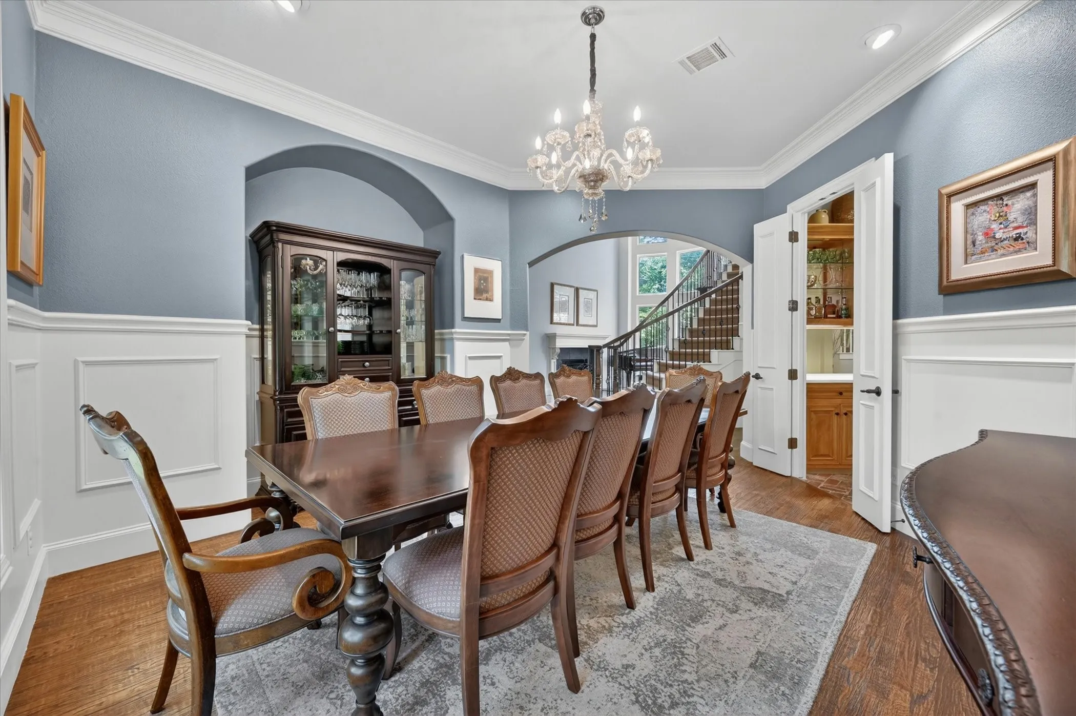 Single Family Residence For Sale in Collin County , 731 Creekwood Drive N, Fairview, Texas 75069, 4 Bedroom, 4 Bathroom, 3 Garage spaces, 4,576 Sqft, built in 2000, mls#21364962, Real Estate Agent in Fairview, Homes For Sale in Collin county, Homes For Sale in Fairview, Realtor in Fairview Texas, Real Estate Brokerage Independent Realty Texas, Luminita Cordes Realtor