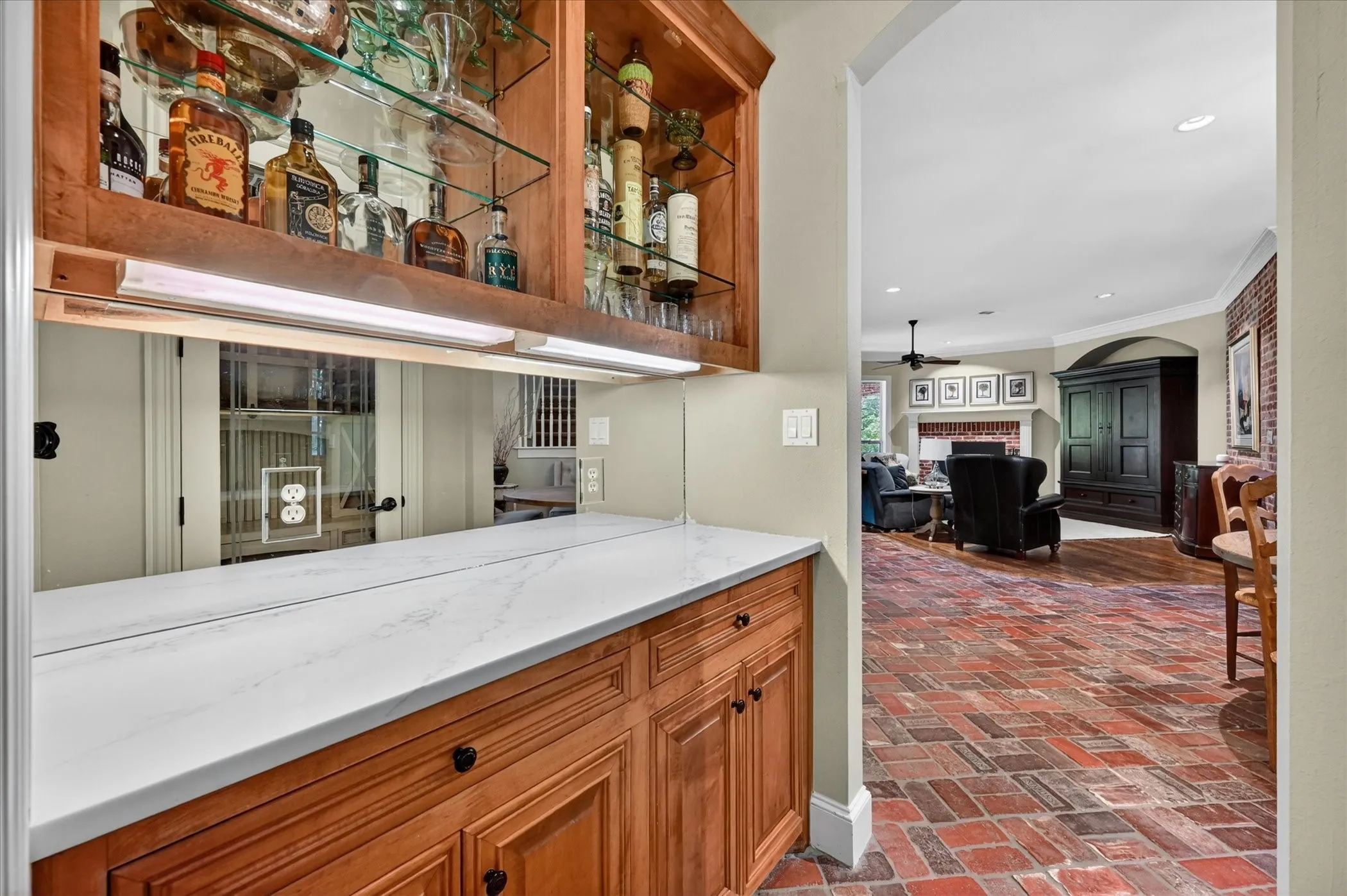 Single Family Residence For Sale in Collin County , 731 Creekwood Drive N, Fairview, Texas 75069, 4 Bedroom, 4 Bathroom, 3 Garage spaces, 4,576 Sqft, built in 2000, mls#21364962, Real Estate Agent in Fairview, Homes For Sale in Collin county, Homes For Sale in Fairview, Realtor in Fairview Texas, Real Estate Brokerage Independent Realty Texas, Luminita Cordes Realtor