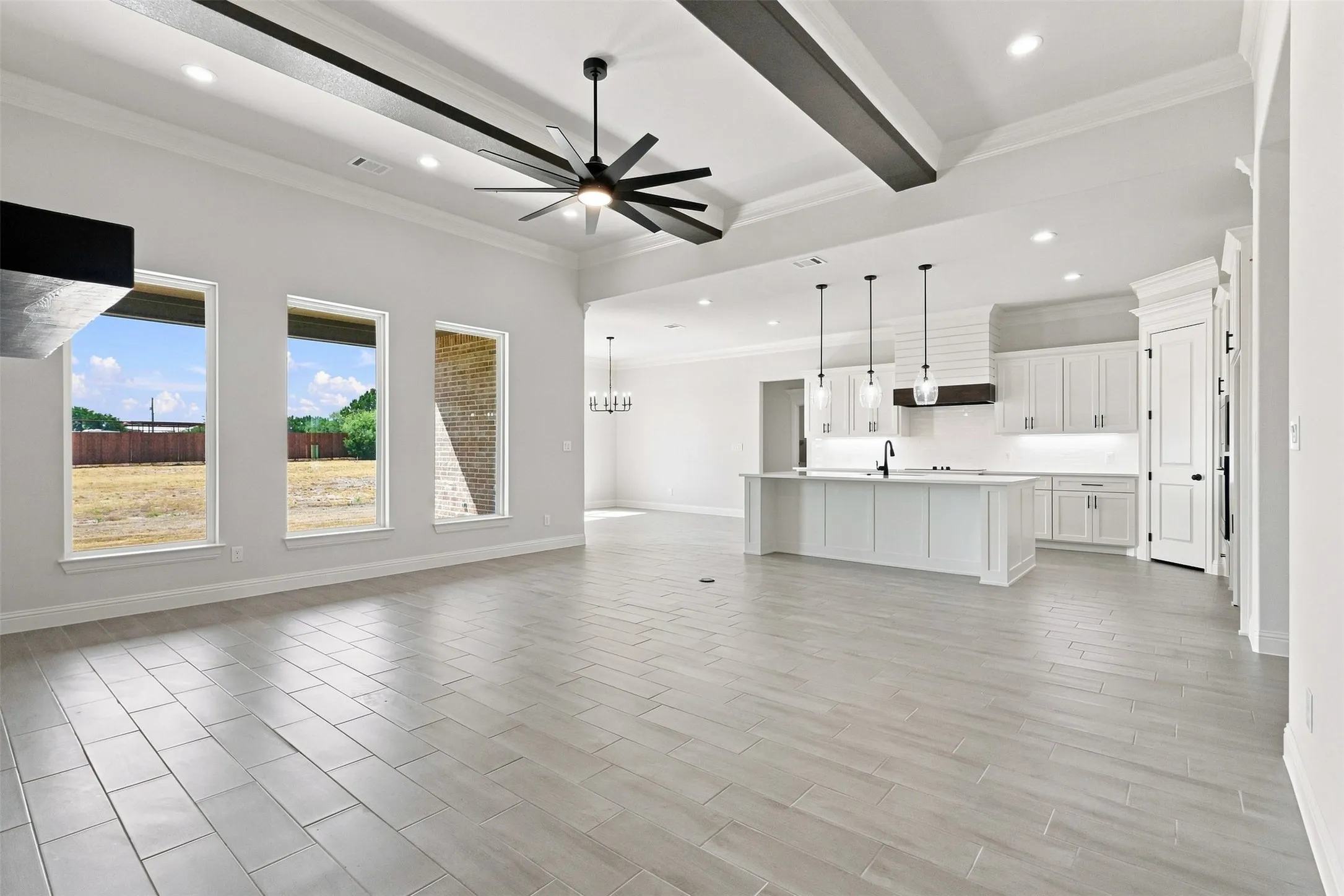 Single Family Residence For Sale in Parker County , 3155 Infinity Drive, Weatherford, Texas 76087, 4 Bedroom, 3 Bathroom, 3 Garage spaces, 2,715 Sqft, built in 2026, mls#21382939, Real Estate Agent in Weatherford, Homes For Sale in Parker county, Homes For Sale in Weatherford, Realtor in Weatherford Texas, Real Estate Brokerage Independent Realty Texas, Luminita Cordes Realtor